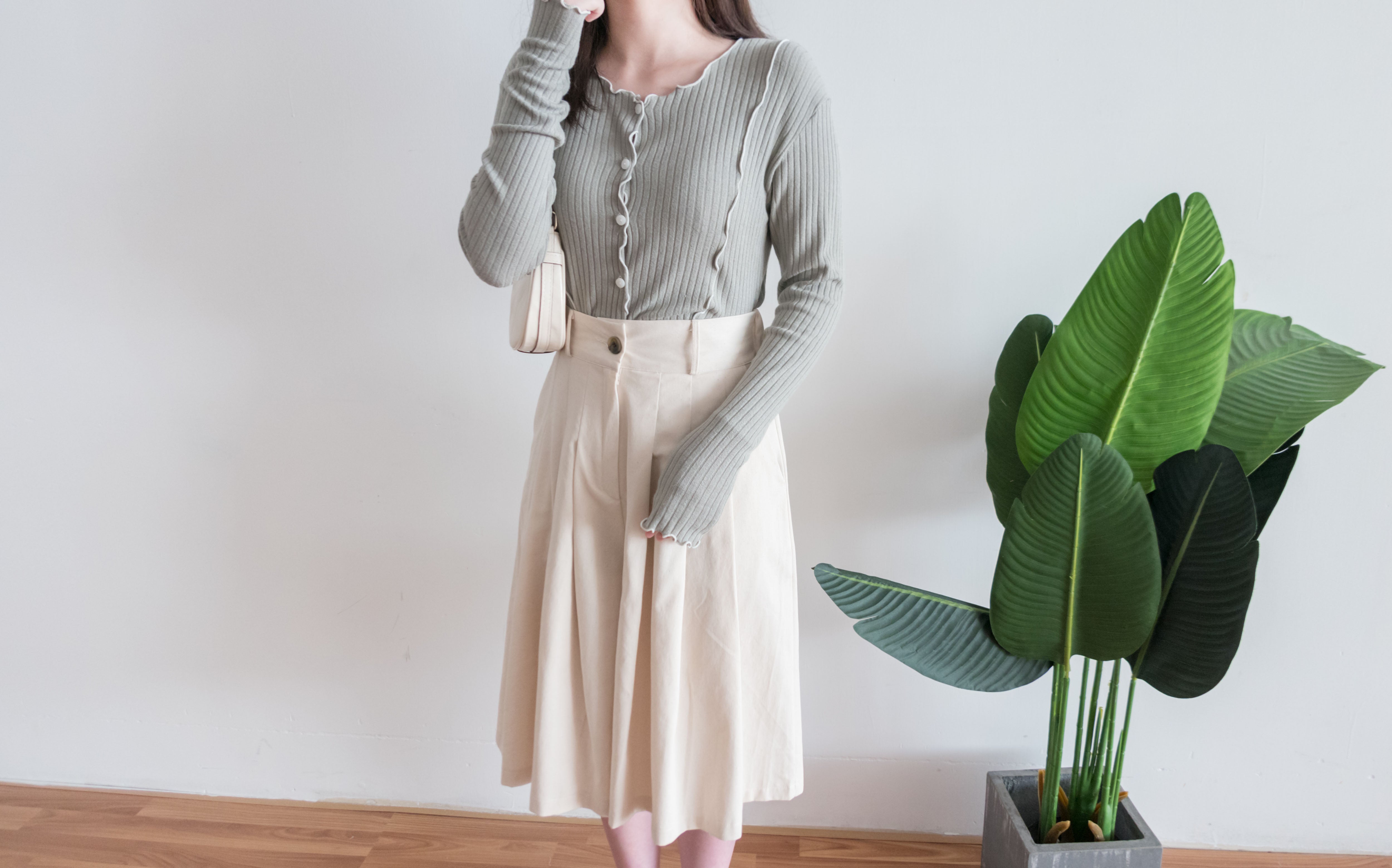 Oatmeal 燕麥點點修腰線闊裙褲, Skirt Pants/ SK8642