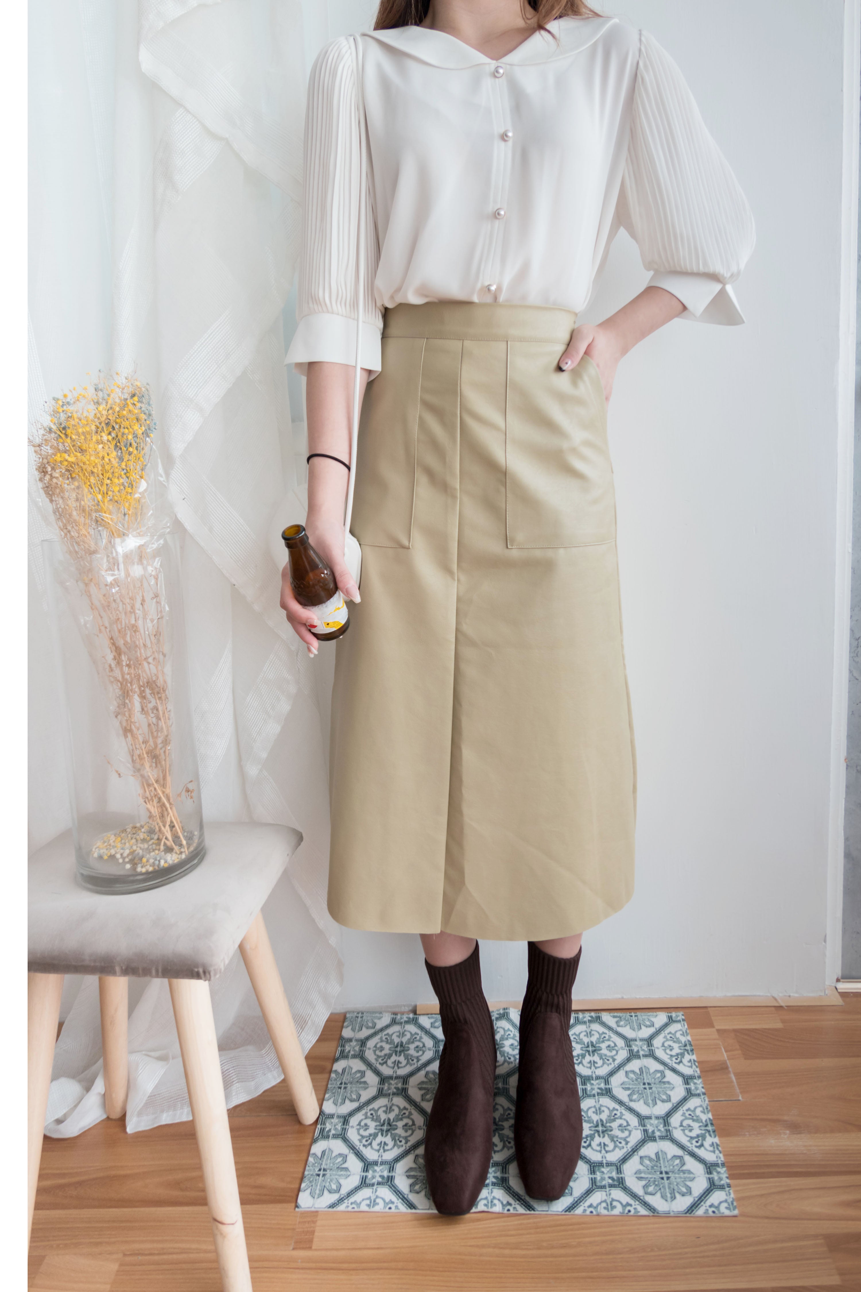 Faux Leather 簡約皮感雙口袋半身裙, Skirt/ SK8646