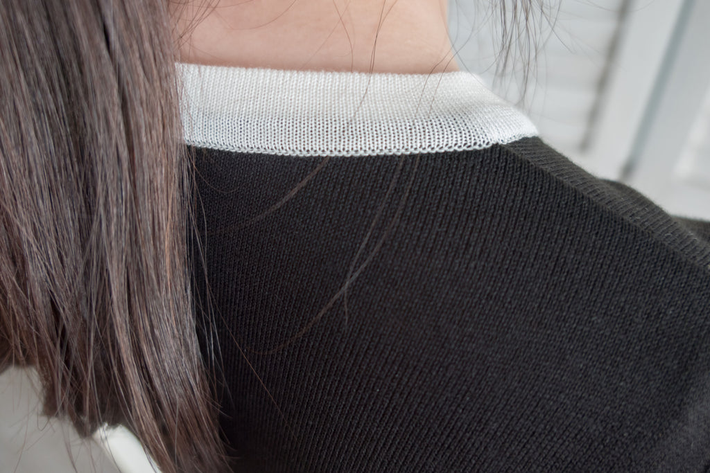 V Ribbon V形蝴蝶領口邊線薄線衫, Knit Top/ TP8785