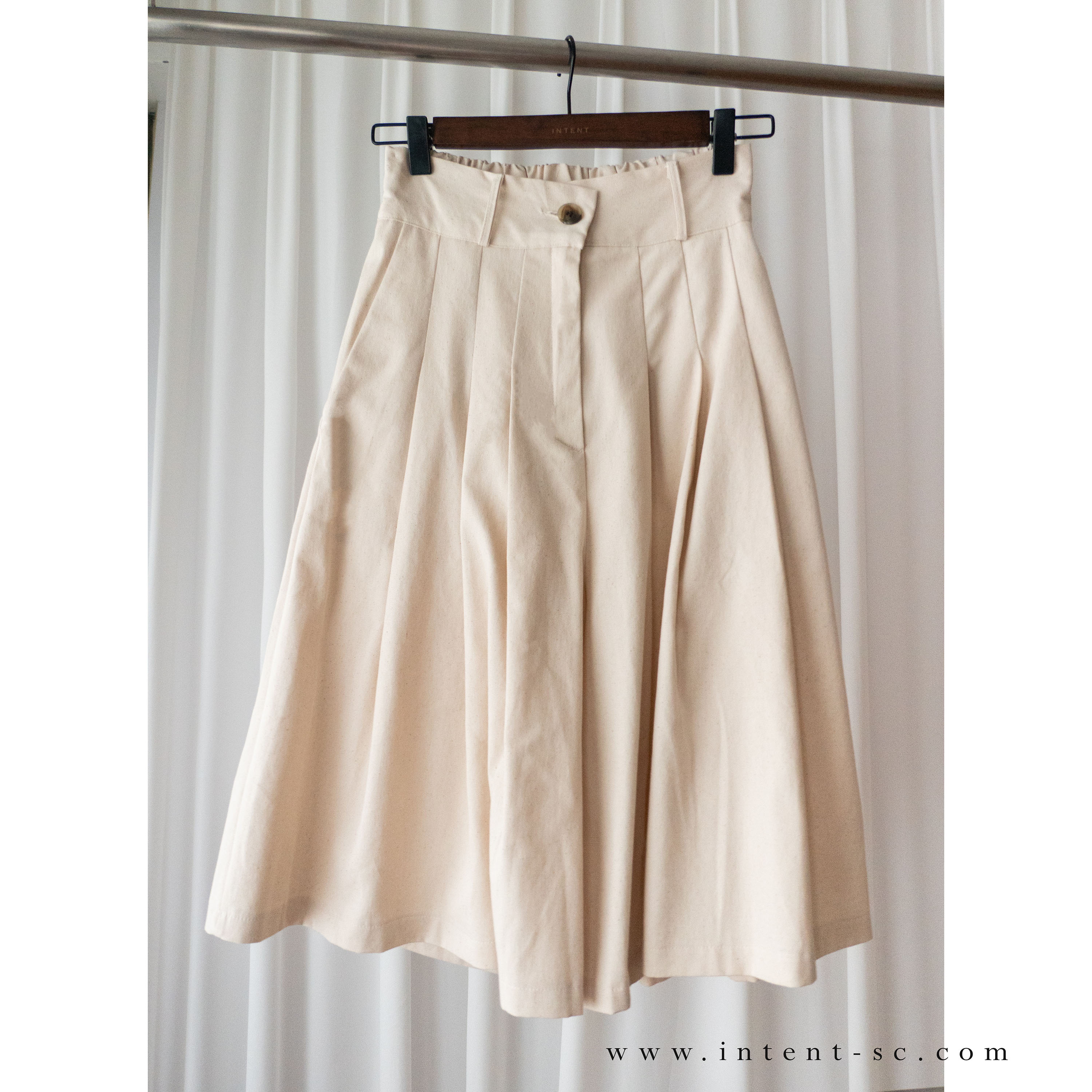 Oatmeal 燕麥點點修腰線闊裙褲, Skirt Pants/ SK8642