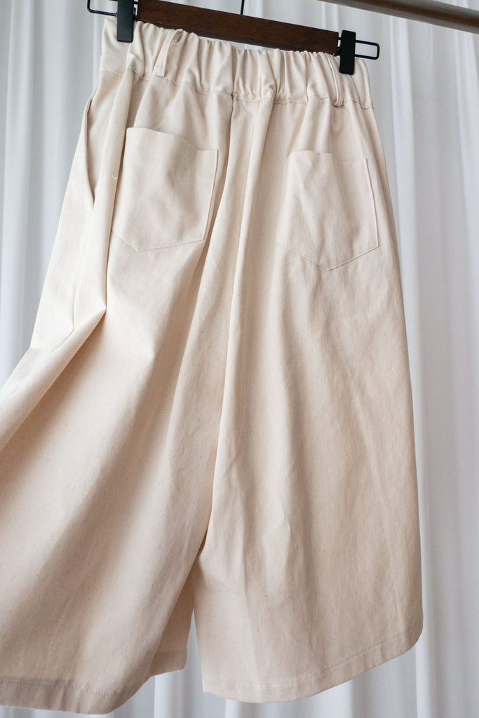 Oatmeal 燕麥點點修腰線闊裙褲, Skirt Pants/ SK8642