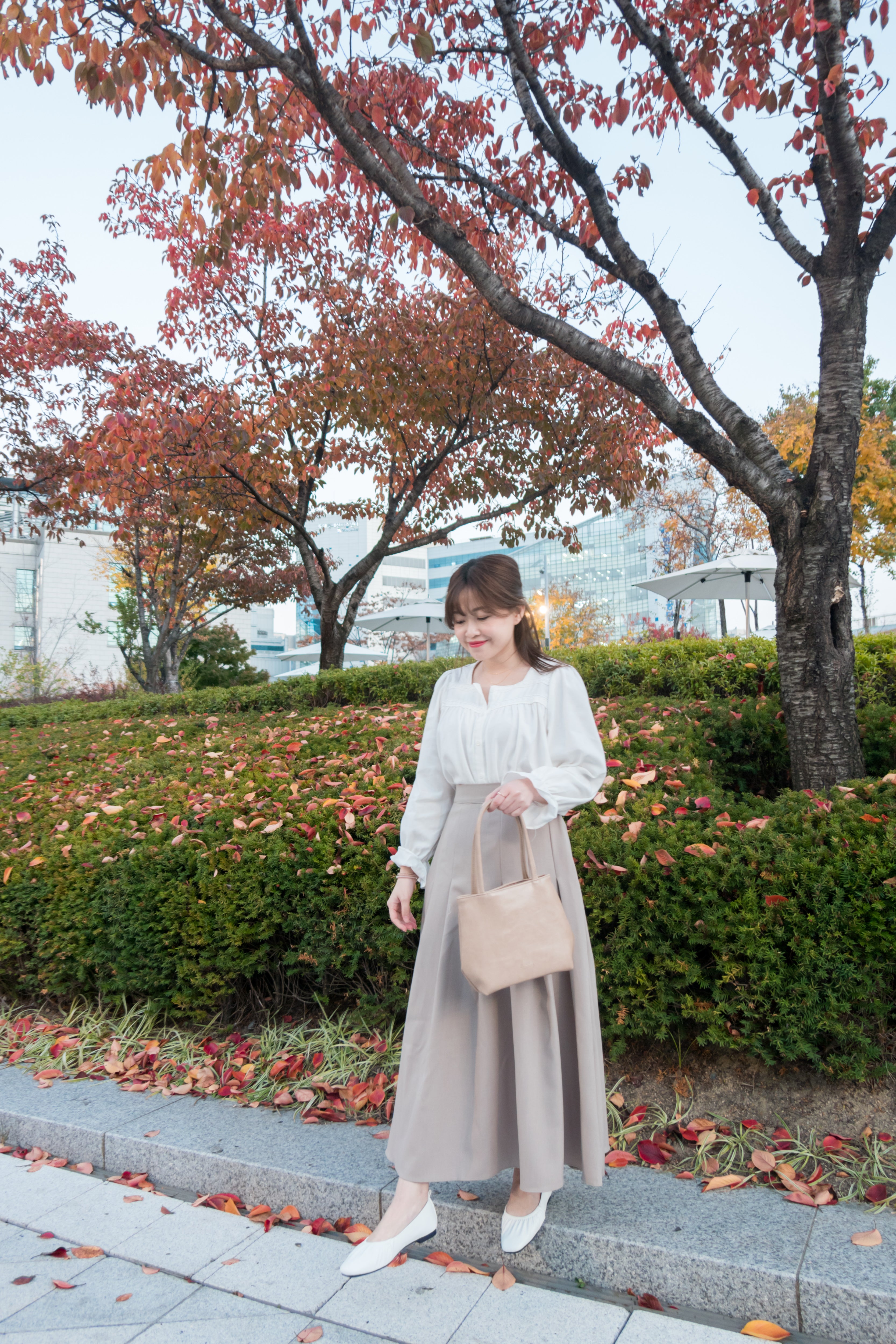 Bottom Pleated 奶茶杏顯瘦下百褶傘形, Skirt/ SK8654