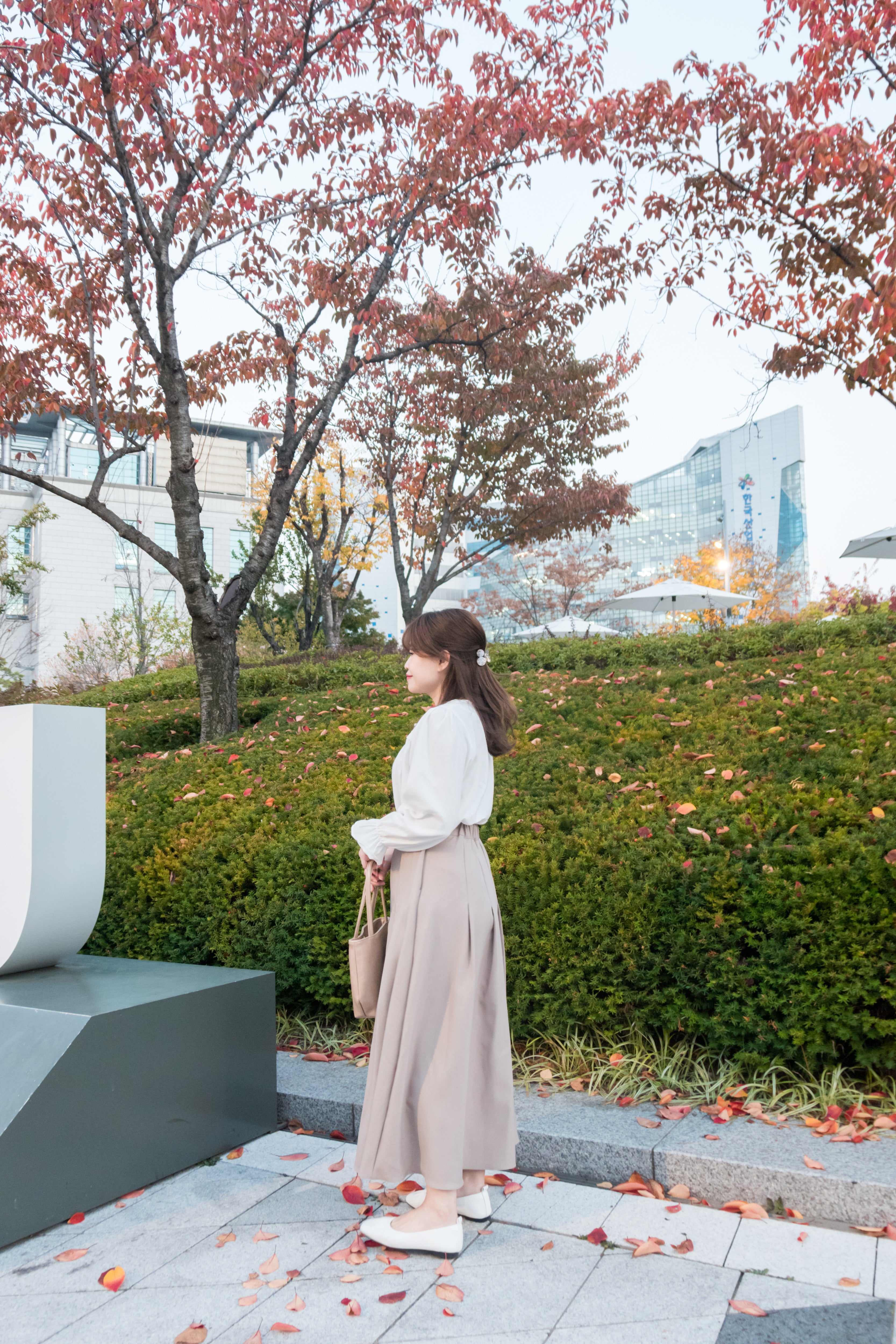 Bottom Pleated 奶茶杏顯瘦下百褶傘形, Skirt/ SK8654