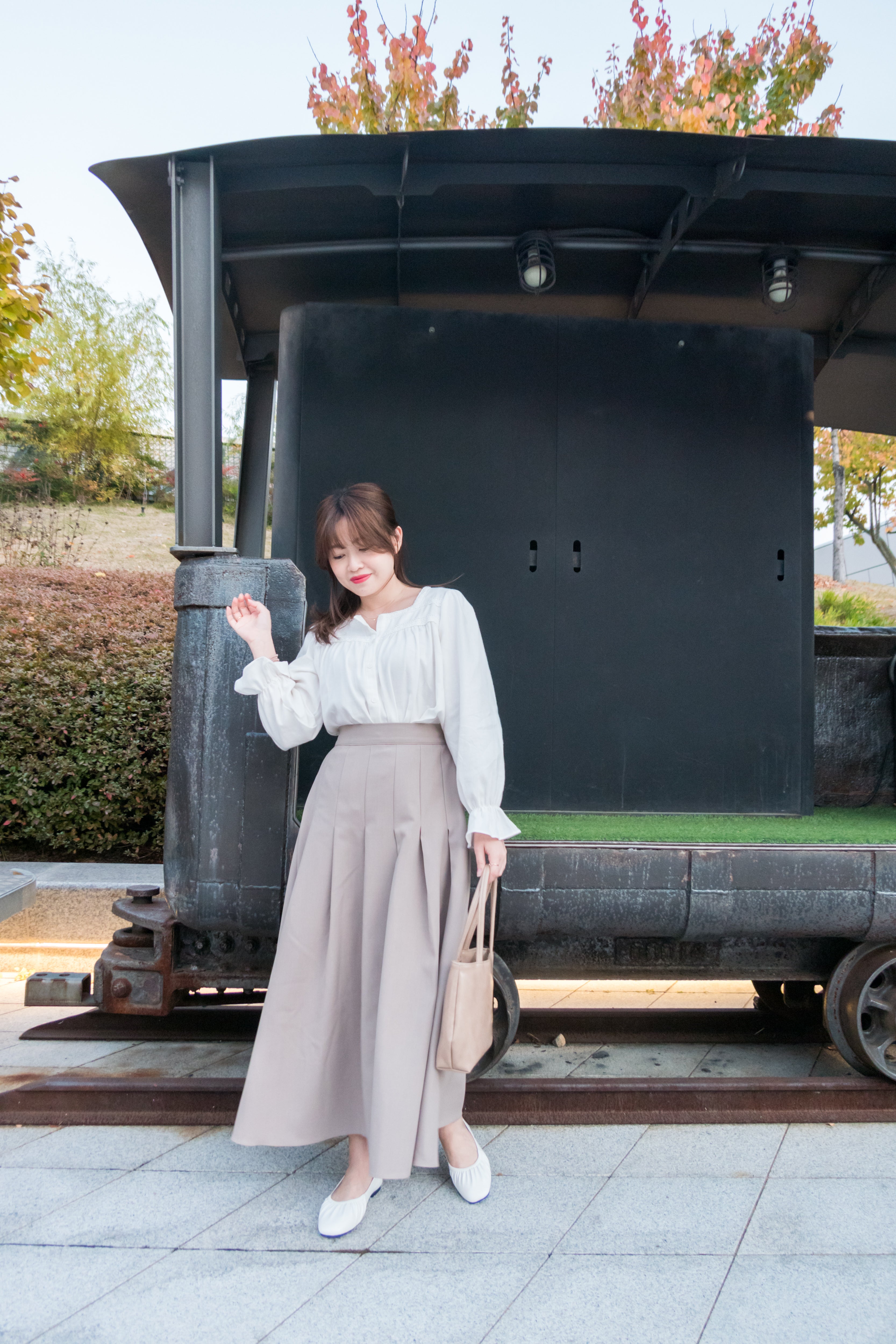 Bottom Pleated 奶茶杏顯瘦下百褶傘形, Skirt/ SK8654