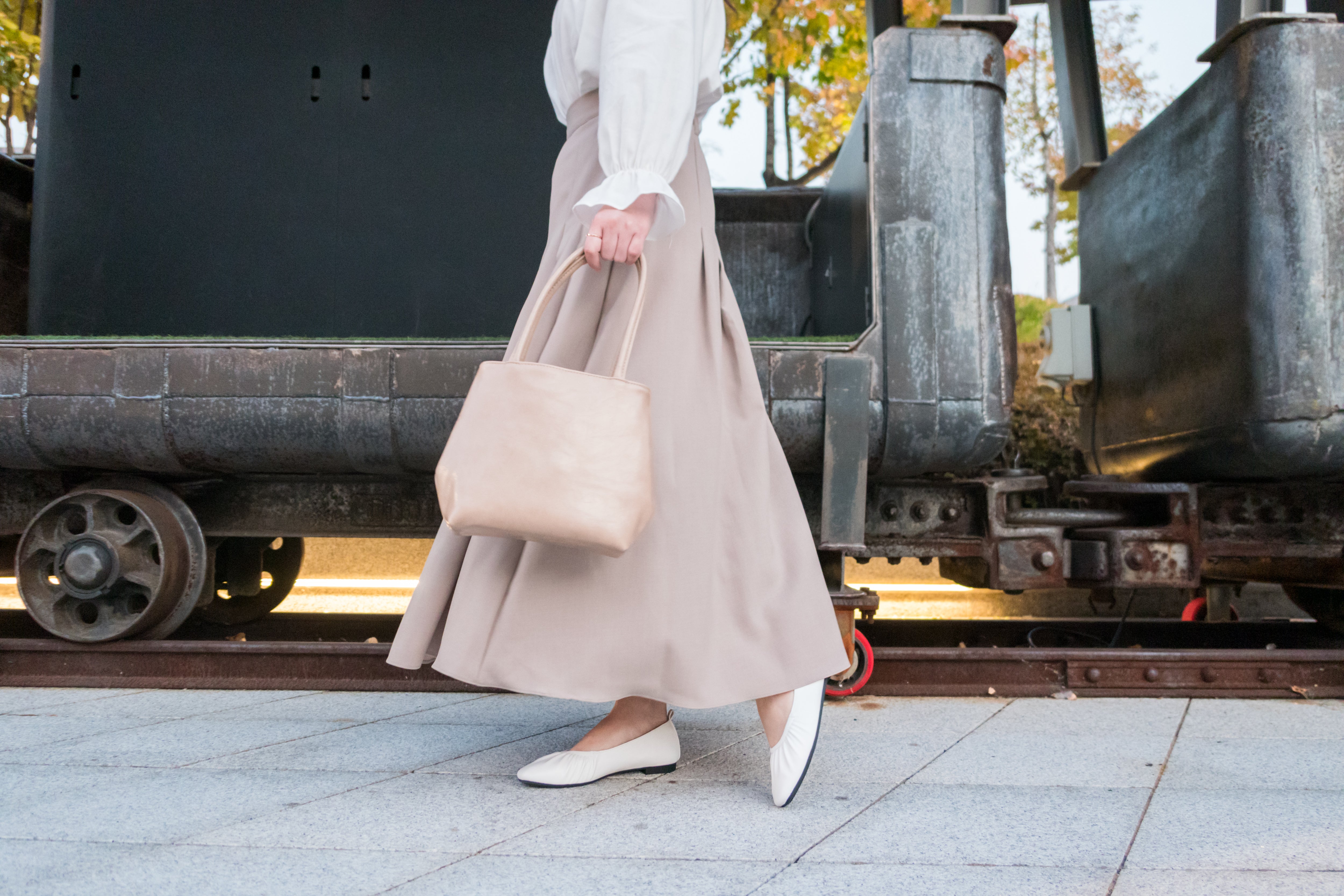 Bottom Pleated 奶茶杏顯瘦下百褶傘形, Skirt/ SK8654