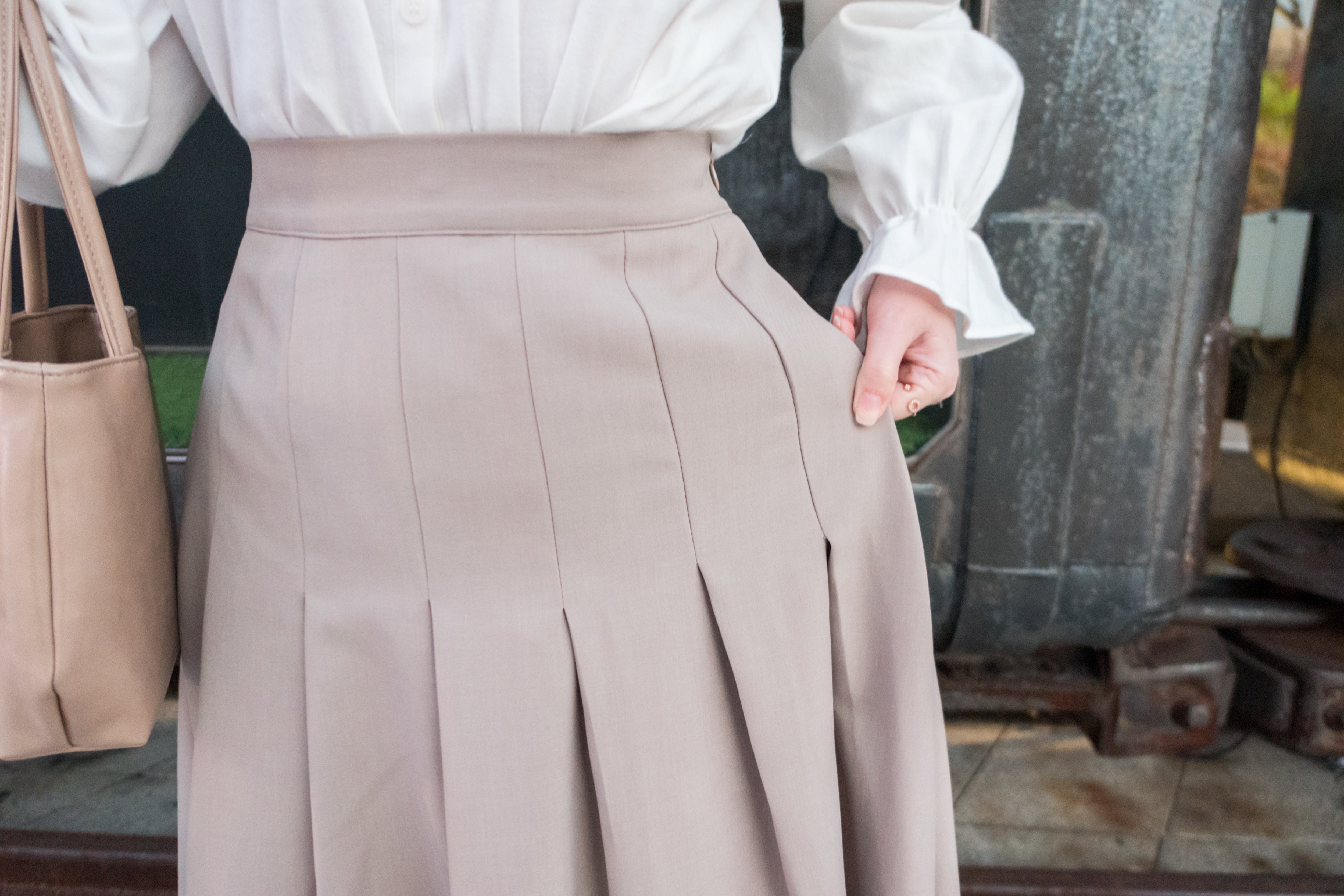 Bottom Pleated 奶茶杏顯瘦下百褶傘形, Skirt/ SK8654