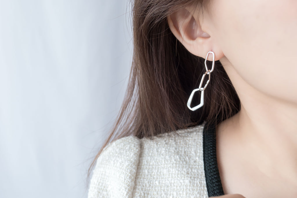 Silver made, loops earrings/ ER8276