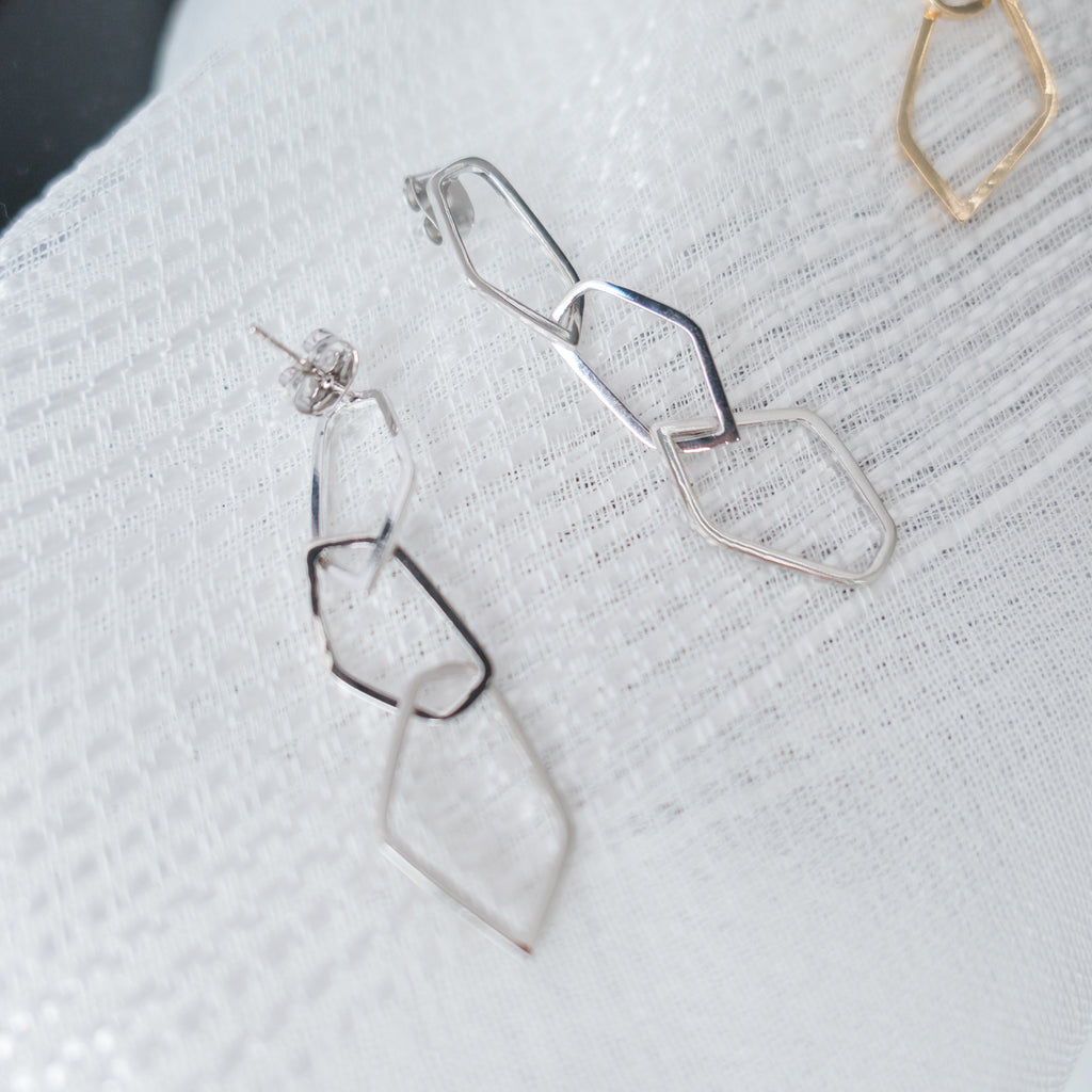 Silver made, loops earrings/ ER8276