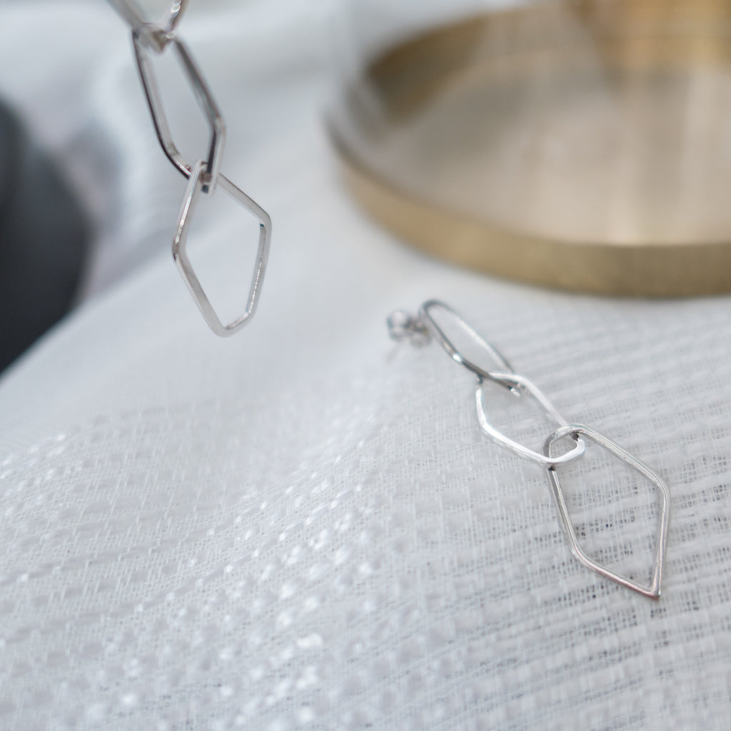 Silver made, loops earrings/ ER8276