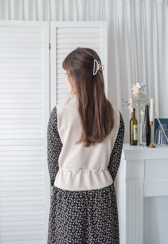 Half Moon, Clip/ HA8117