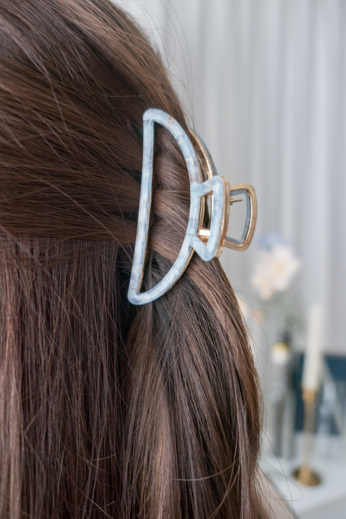 Half Moon, Clip/ HA8117