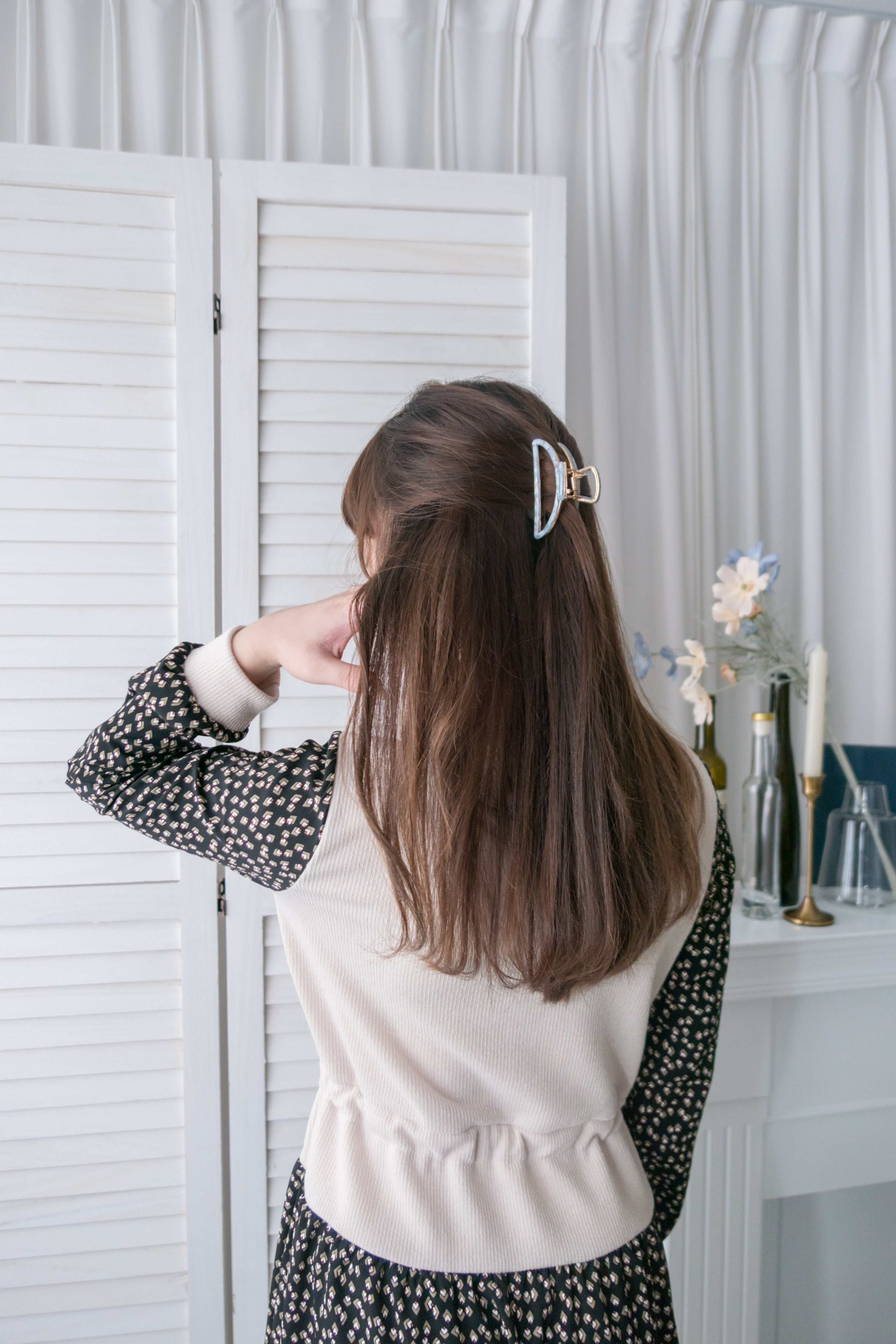Half Moon, Clip/ HA8117