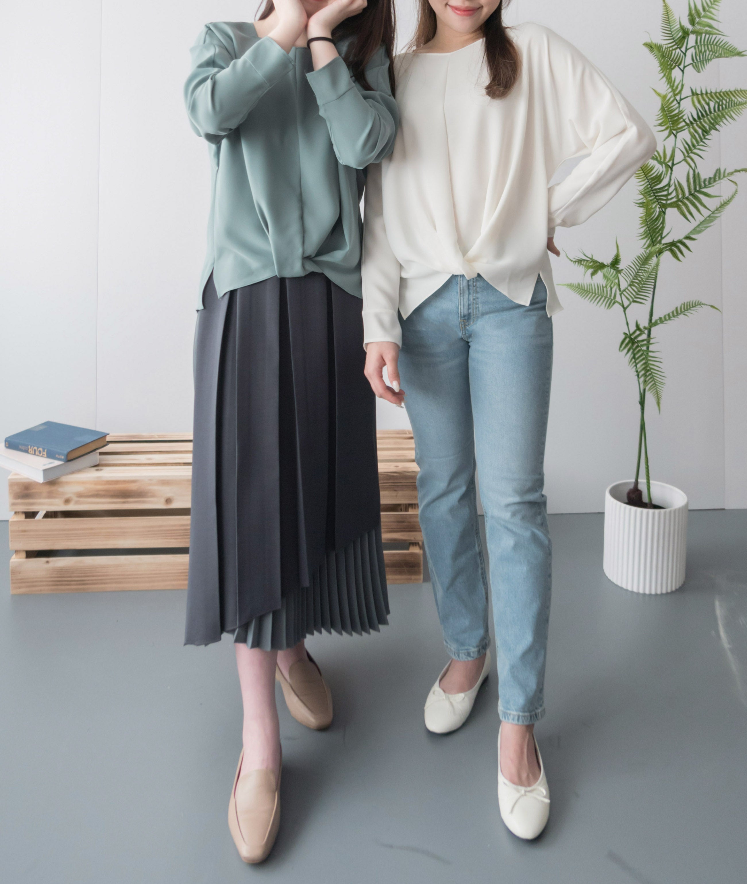 Spliced Pleated 雙色拼百褶口袋半身裙, Skirt/ SK8657 (深淺杏 Beige sold out)