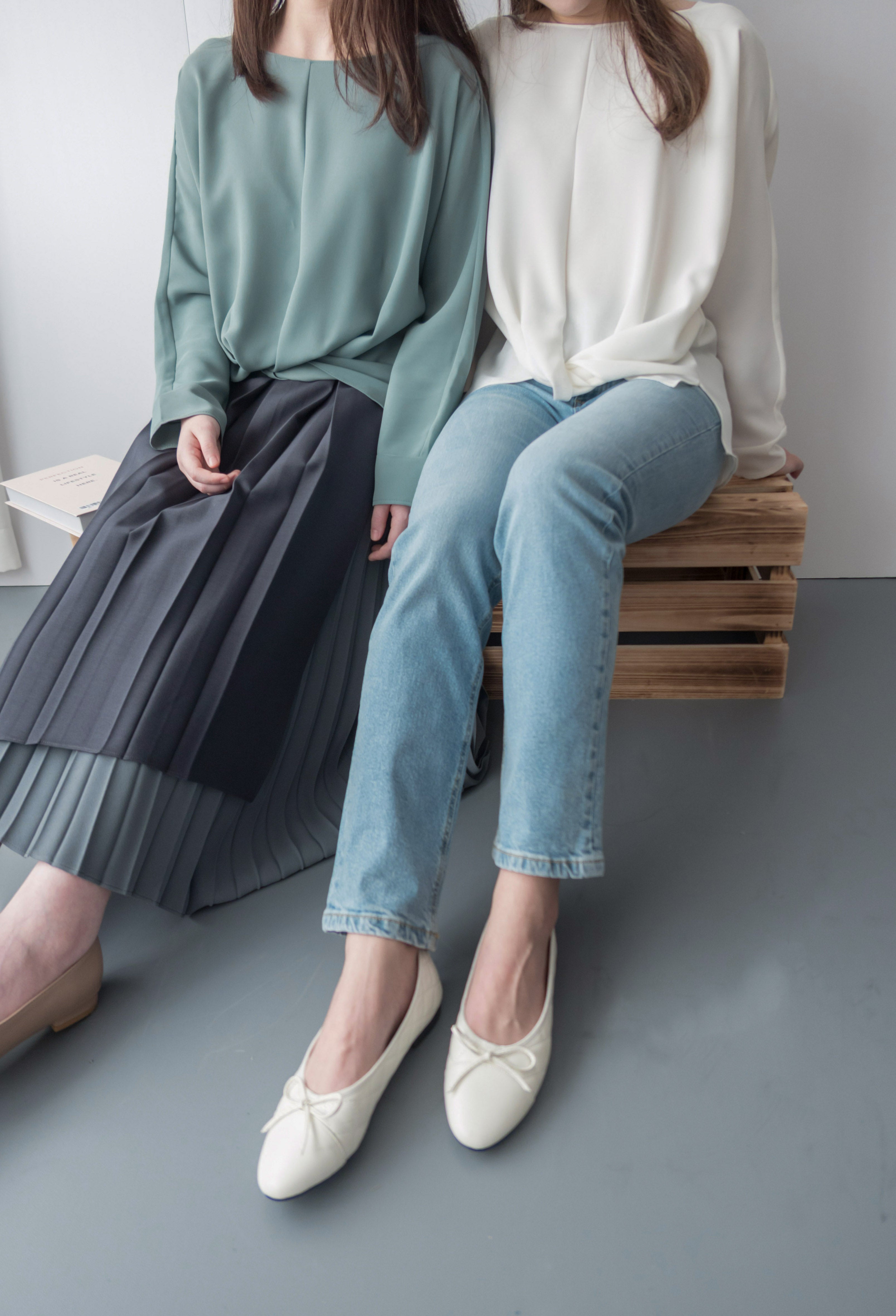 Spliced Pleated 雙色拼百褶口袋半身裙, Skirt/ SK8657 (深淺杏 Beige sold out)