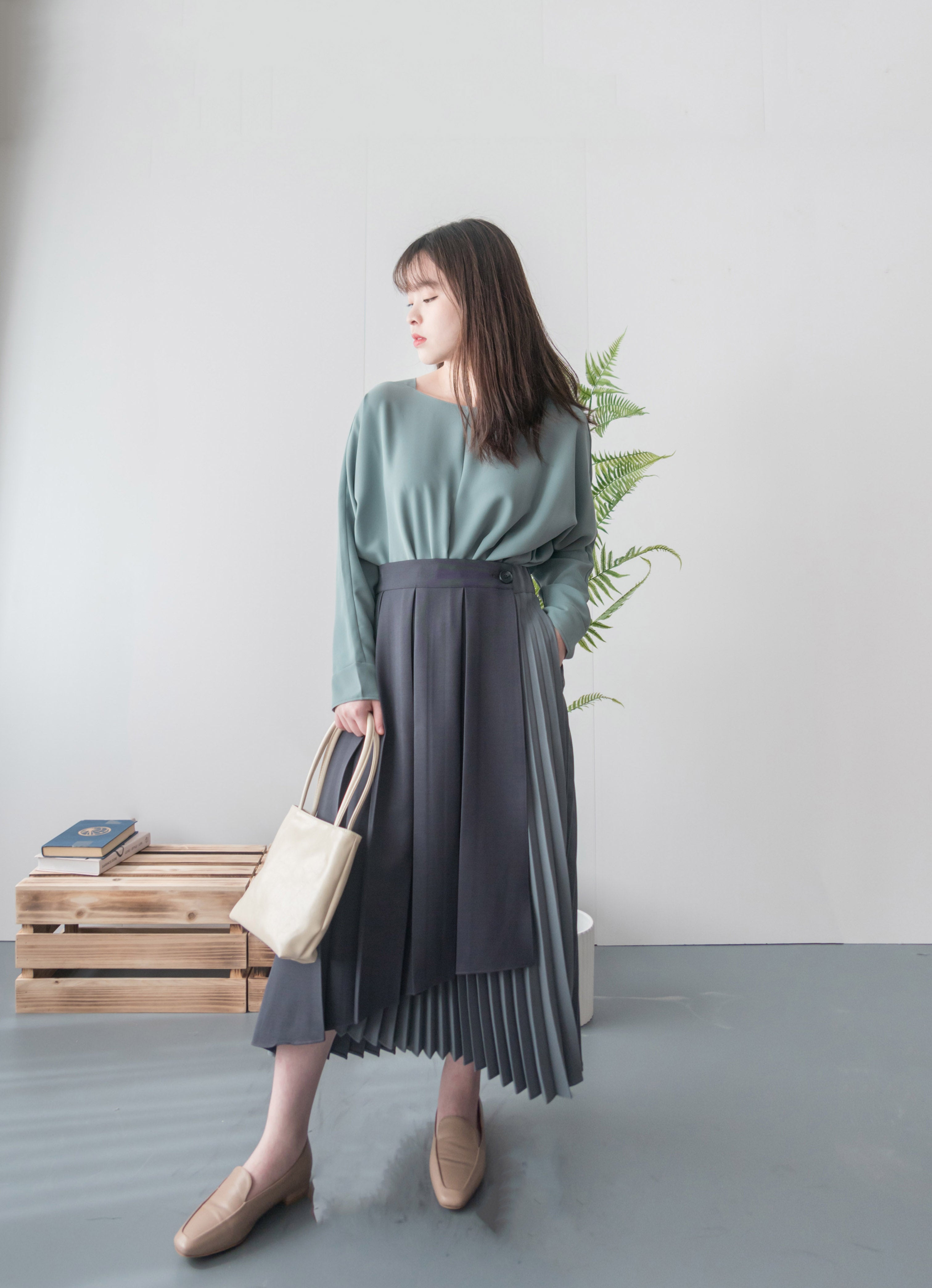 Spliced Pleated 雙色拼百褶口袋半身裙, Skirt/ SK8657 (深淺杏 Beige sold out)