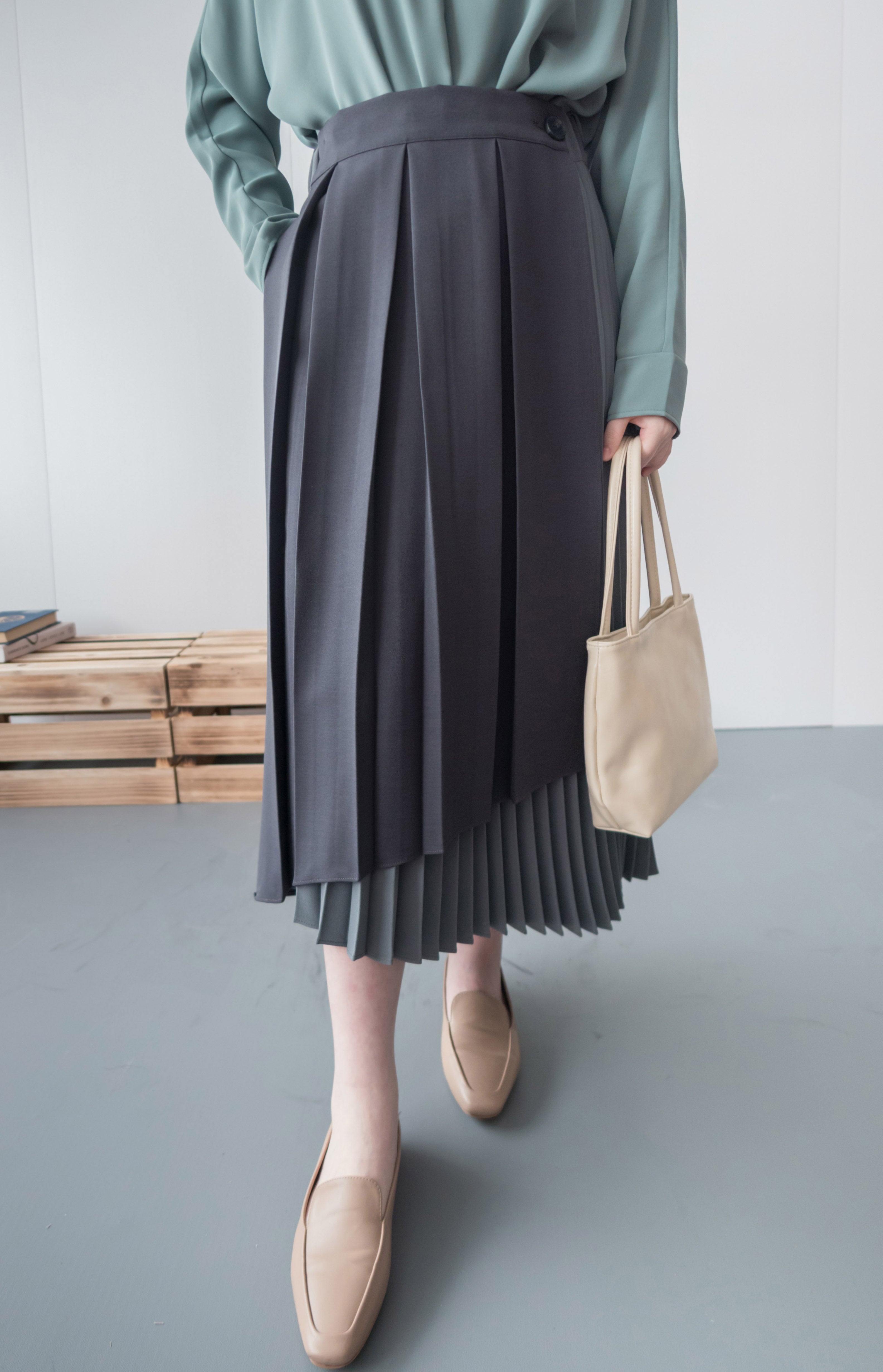 Spliced Pleated 雙色拼百褶口袋半身裙, Skirt/ SK8657 (深淺杏 Beige sold out)