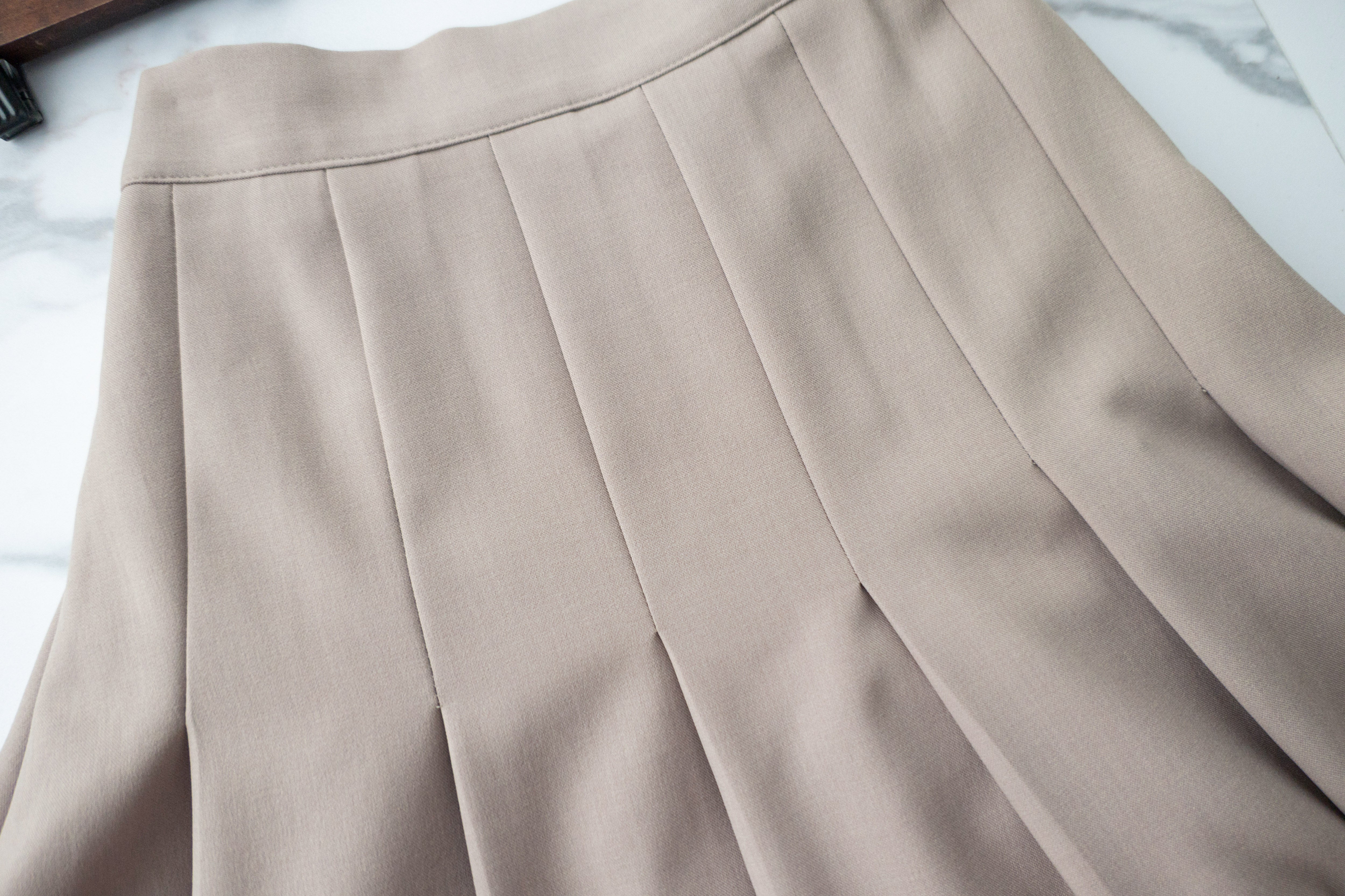 Bottom Pleated 奶茶杏顯瘦下百褶傘形, Skirt/ SK8654