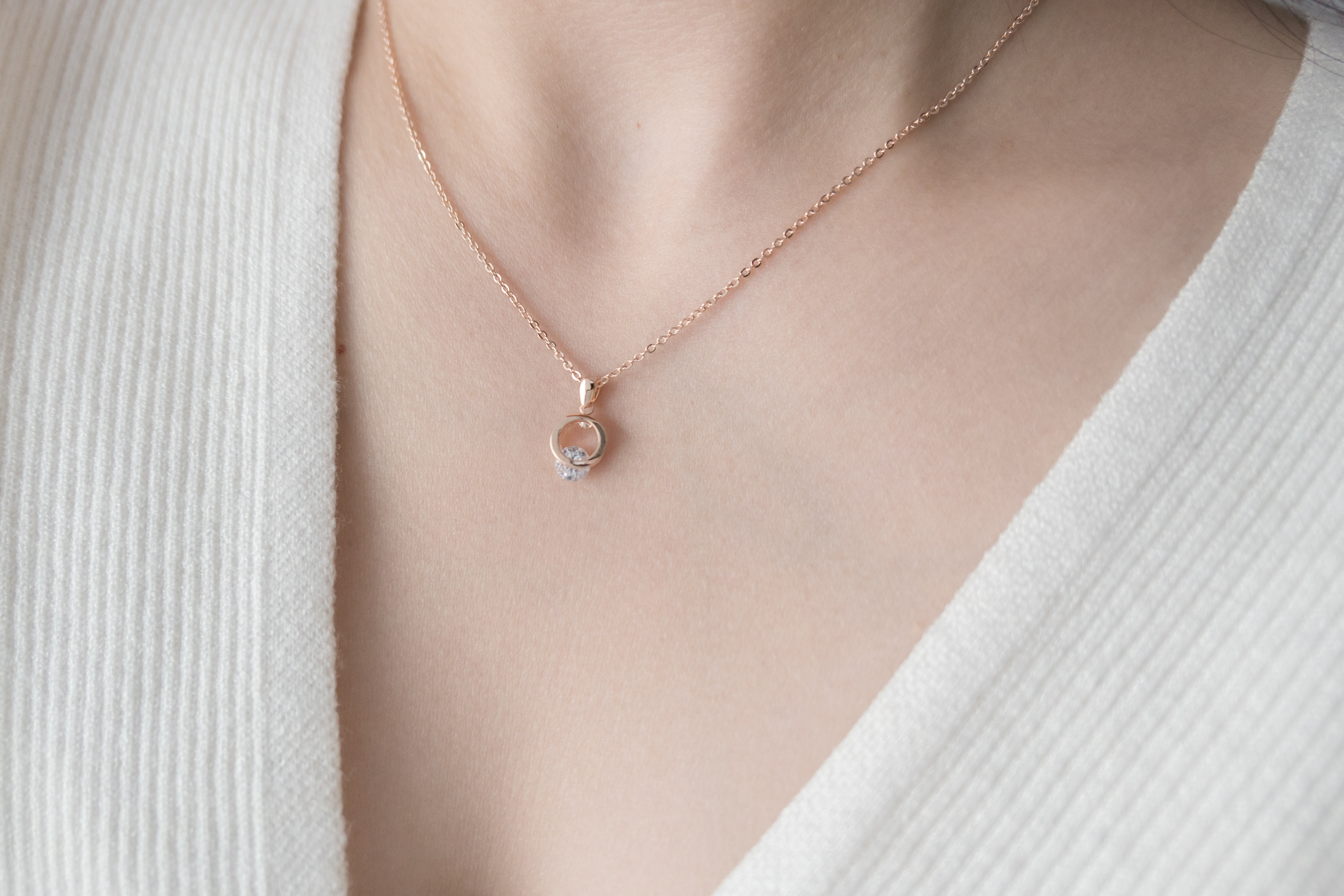 Crystal Clip, Necklace/ NL8137 (rosegold sold out)