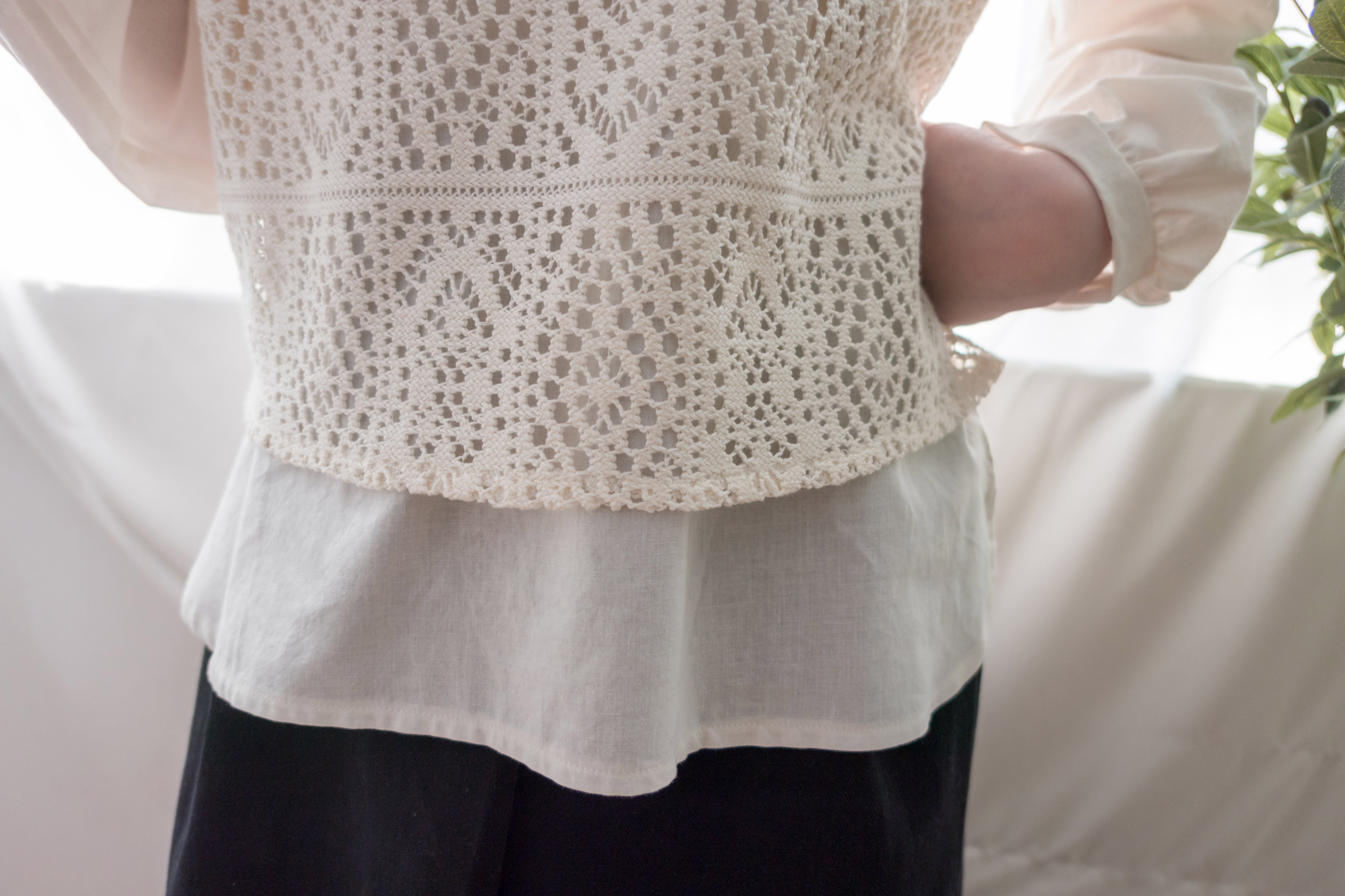 Lace Vest 細緻通花背心假兩件, Blouse/ BU8880