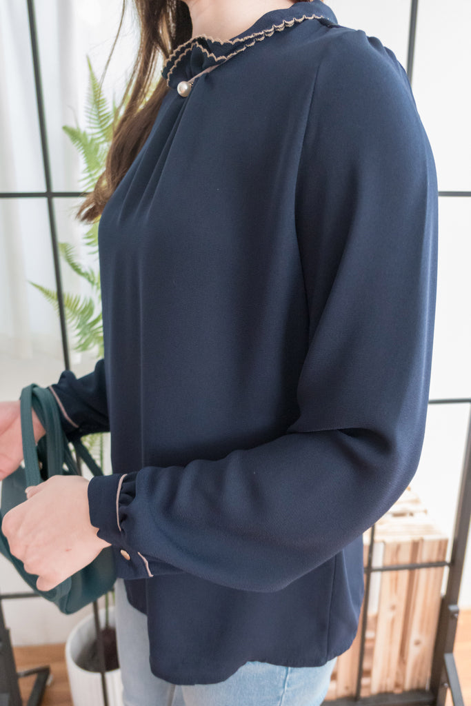 Ruffle Collar 氣質雪紡線條花邊珍珠領口, Blouse/ BU8885 (navy sold out)