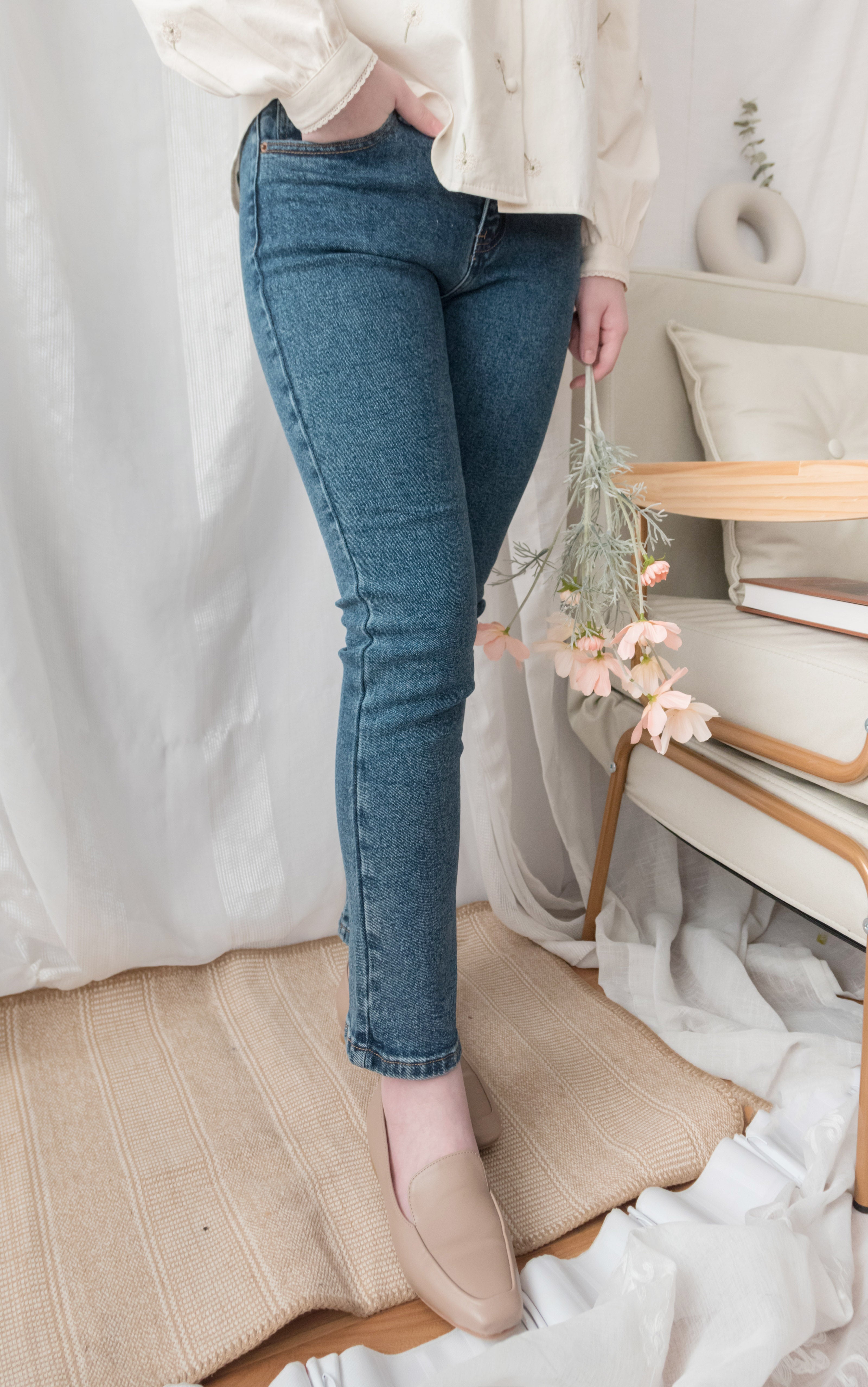 Rosegold Button 全條彈性玫瑰金鈕扣修身直腳, Jeans/ PT8365