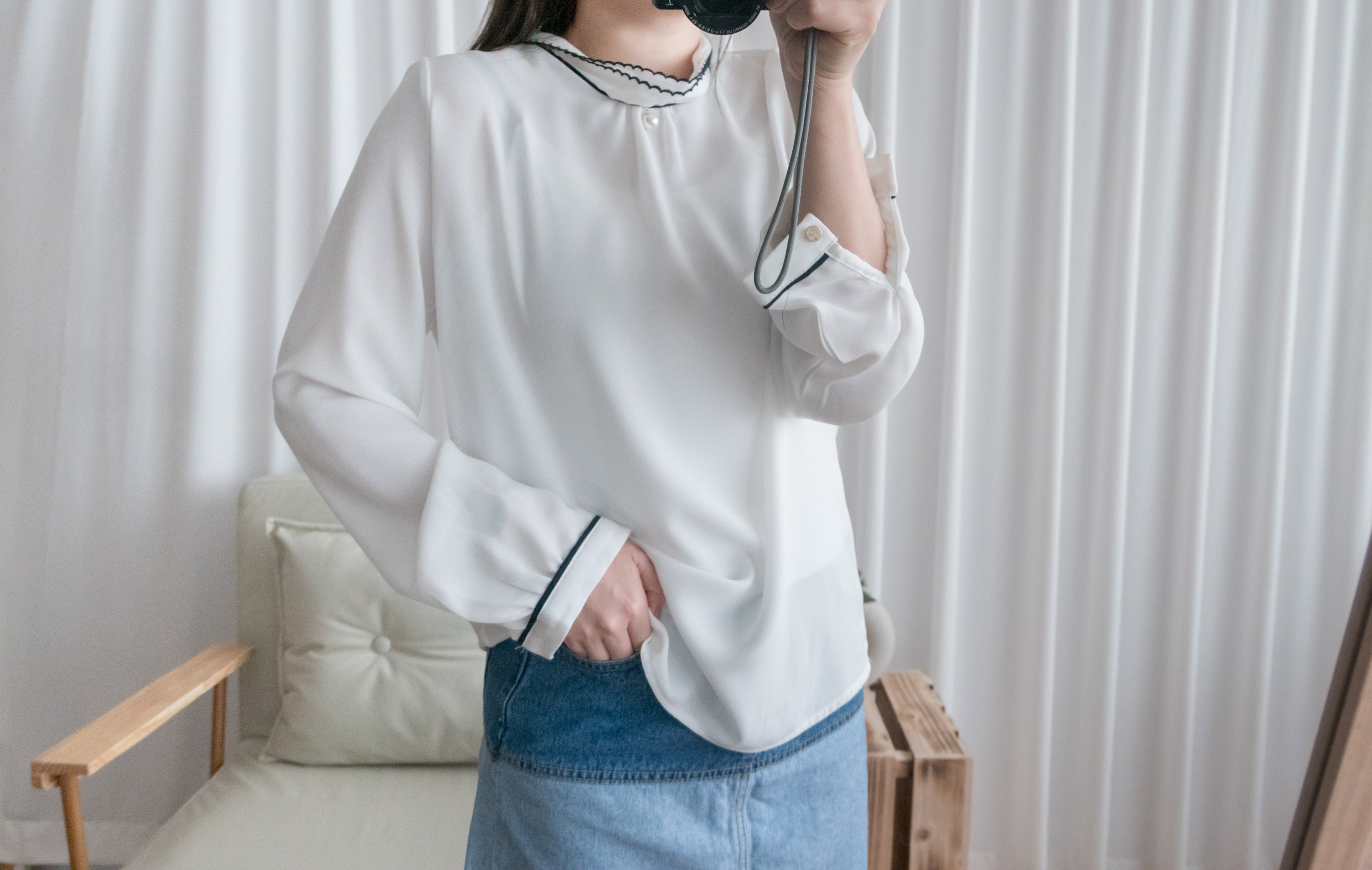 Ruffle Collar 氣質雪紡線條花邊珍珠領口, Blouse/ BU8885 (navy sold out)