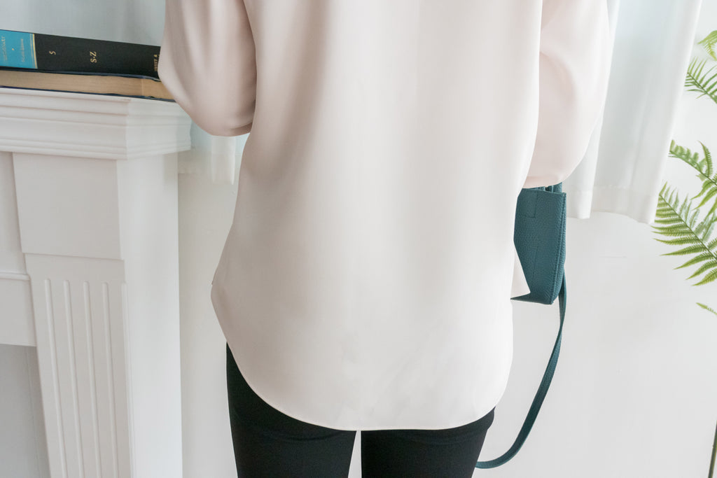 Floral White 垂感包裹式側鈕扣, Blouse/ BU8865