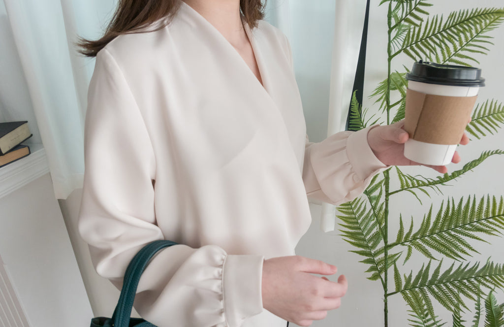 Floral White 垂感包裹式側鈕扣, Blouse/ BU8865