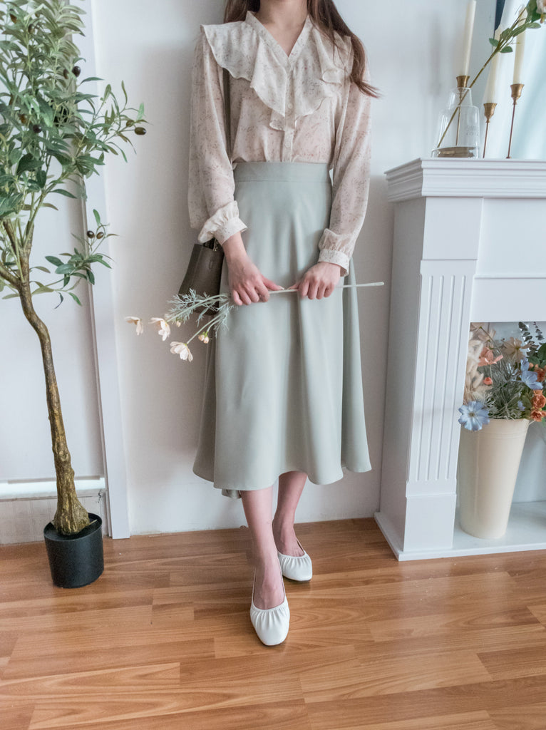 Silk Smooth 四色絲滑質料顯瘦傘形長裙, Skirt/ SK8673 (Ivory/black sold out)