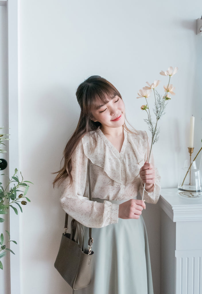Ruffle Floral 氧氣感花枝飄飄領口, Blouse/ BU8890 (white sold out)