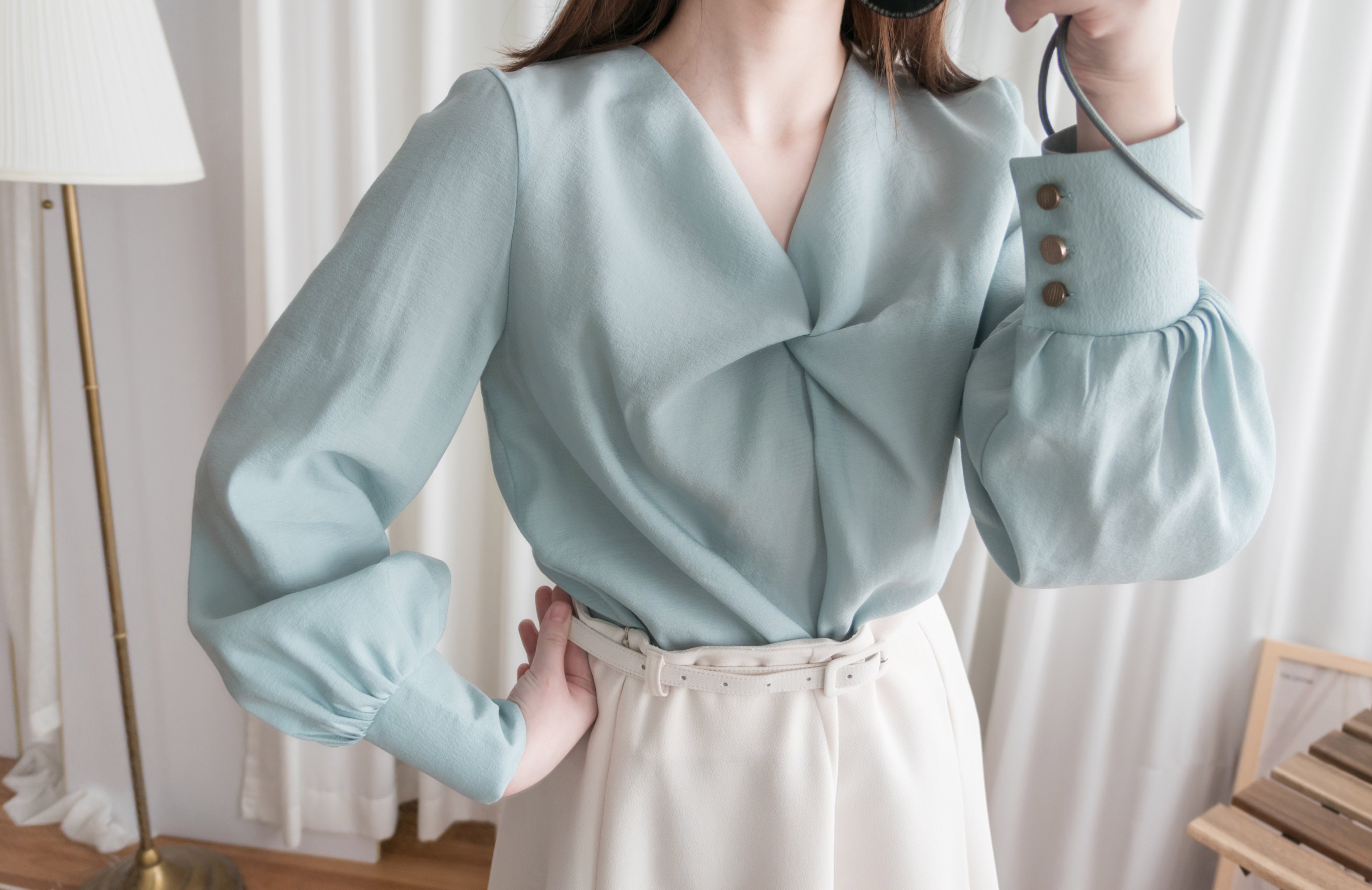 Twist V 小復古高質感扭紋領口, Blouse/ BU8859 (lightbeige sold out)