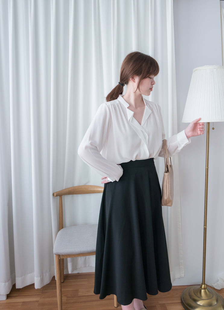 Silk Smooth 四色絲滑質料顯瘦傘形長裙, Skirt/ SK8673 (Ivory/black sold out)