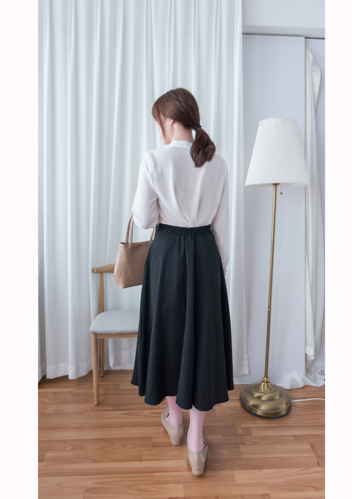 Silk Smooth 四色絲滑質料顯瘦傘形長裙, Skirt/ SK8673 (Ivory/black sold out)