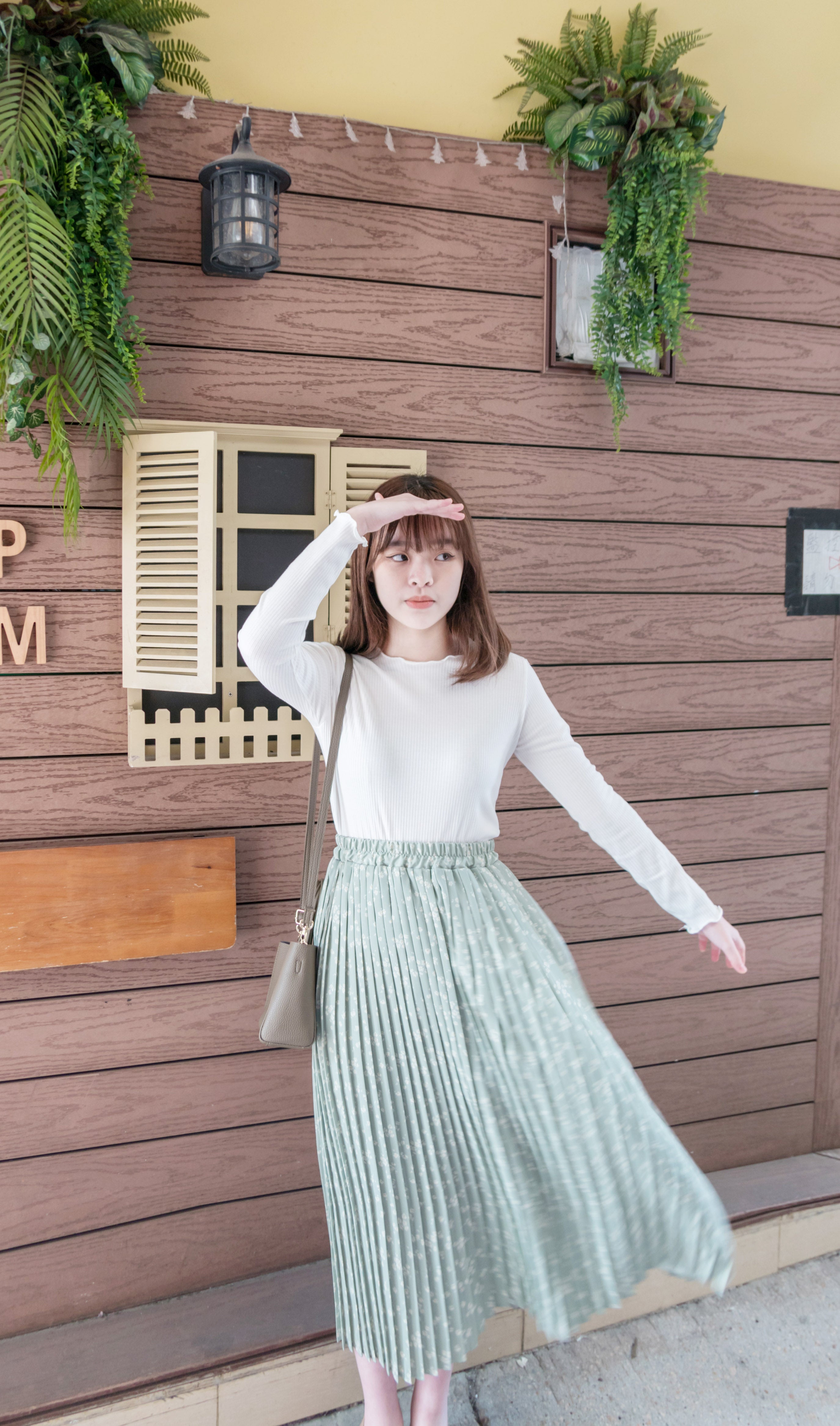 Wave 超彈性合身波浪邊裝飾打底單穿, Top/ TP8833 (White/lavender Sold out)