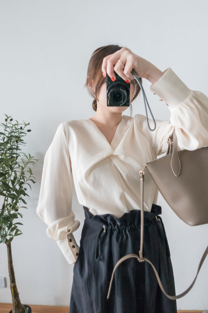 Twist V 小復古高質感扭紋領口, Blouse/ BU8859 (lightbeige sold out)