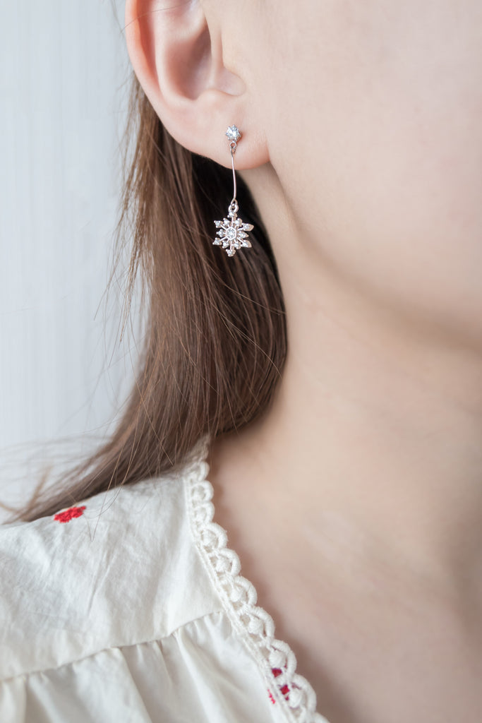 Falling Snow, Earrings/ ER8282