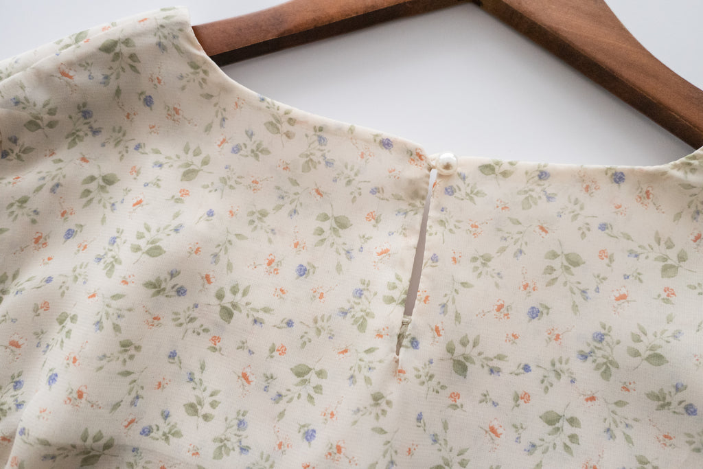 Baby Floral 方領口碎花橡筋花邊衣尾, Blouse/ BU8896