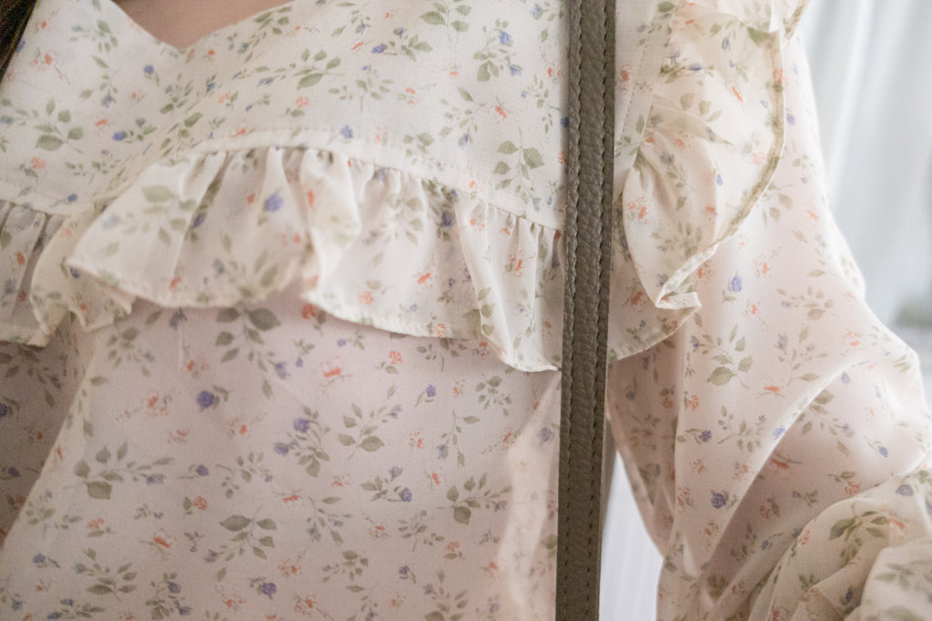Baby Floral 方領口碎花橡筋花邊衣尾, Blouse/ BU8896