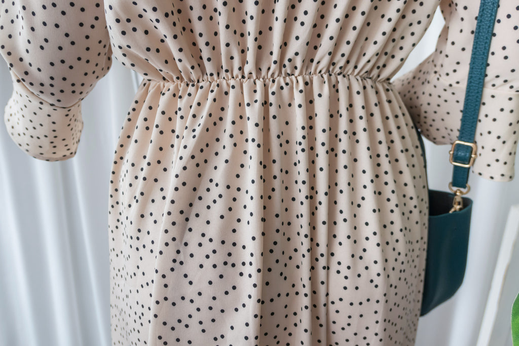 Ruffle Dot 象牙白法式點點疊領後橡筋傘裙, Dress/ DS9189