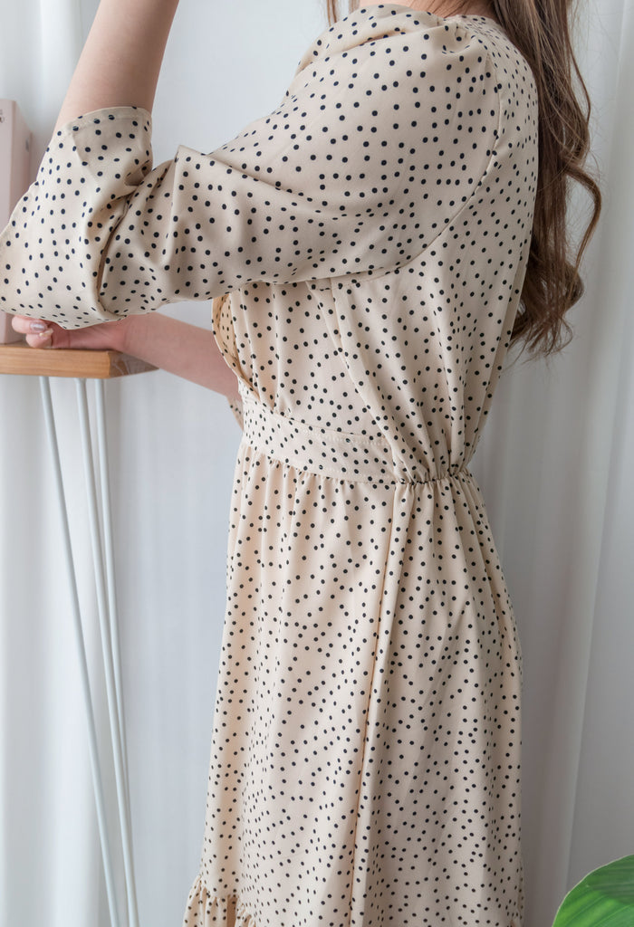 Ruffle Dot 象牙白法式點點疊領後橡筋傘裙, Dress/ DS9189
