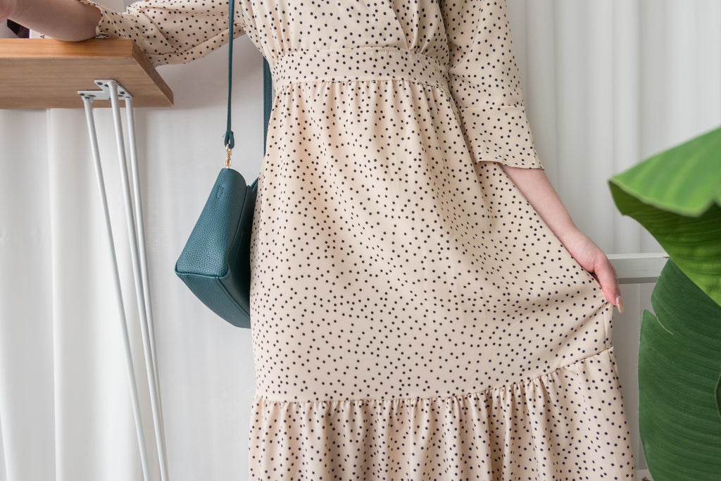 Ruffle Dot 象牙白法式點點疊領後橡筋傘裙, Dress/ DS9189