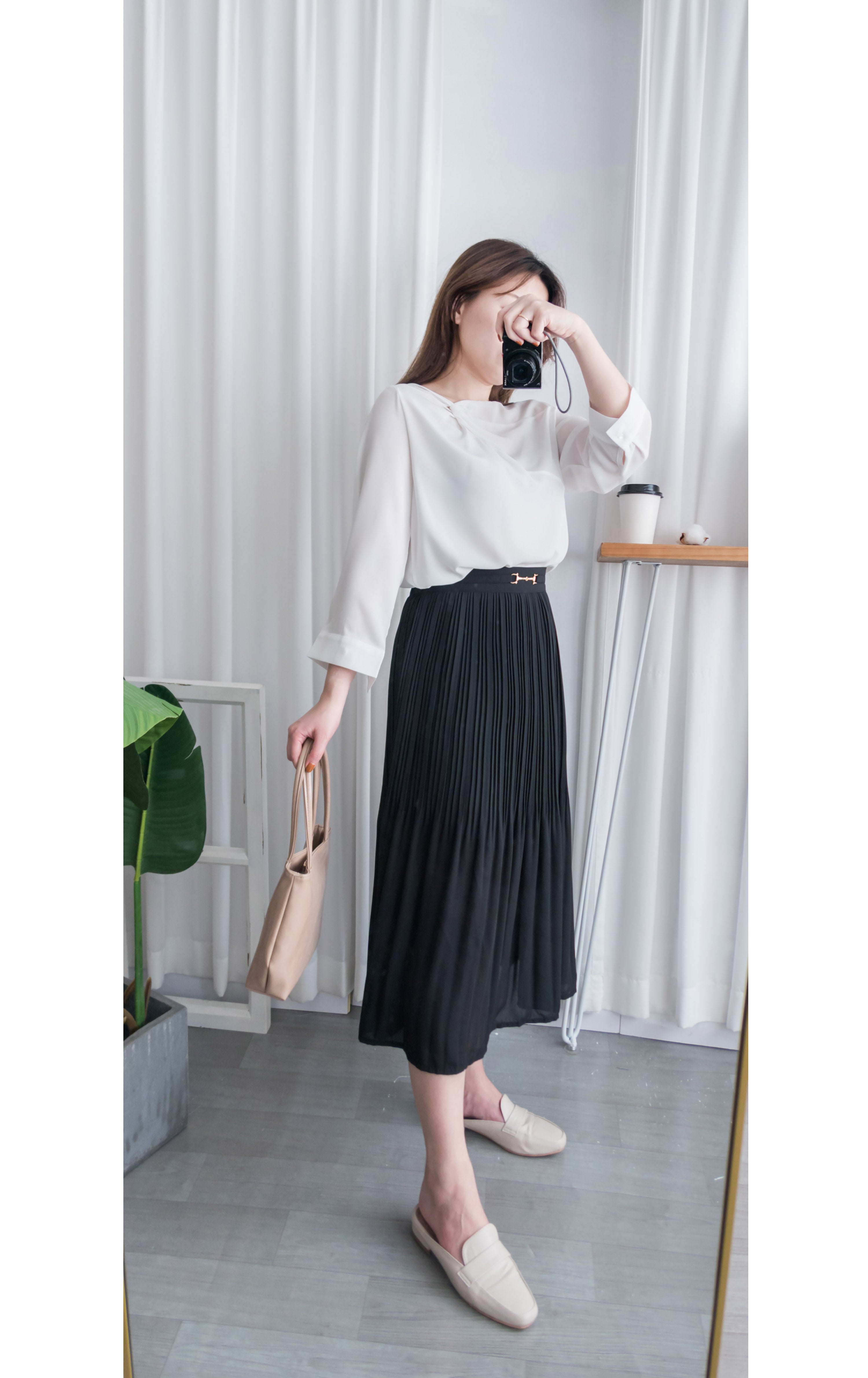Elegant Buckle 金釦裝飾飄逸雙層細褶, Skirt/ SK8681 (black sold out)