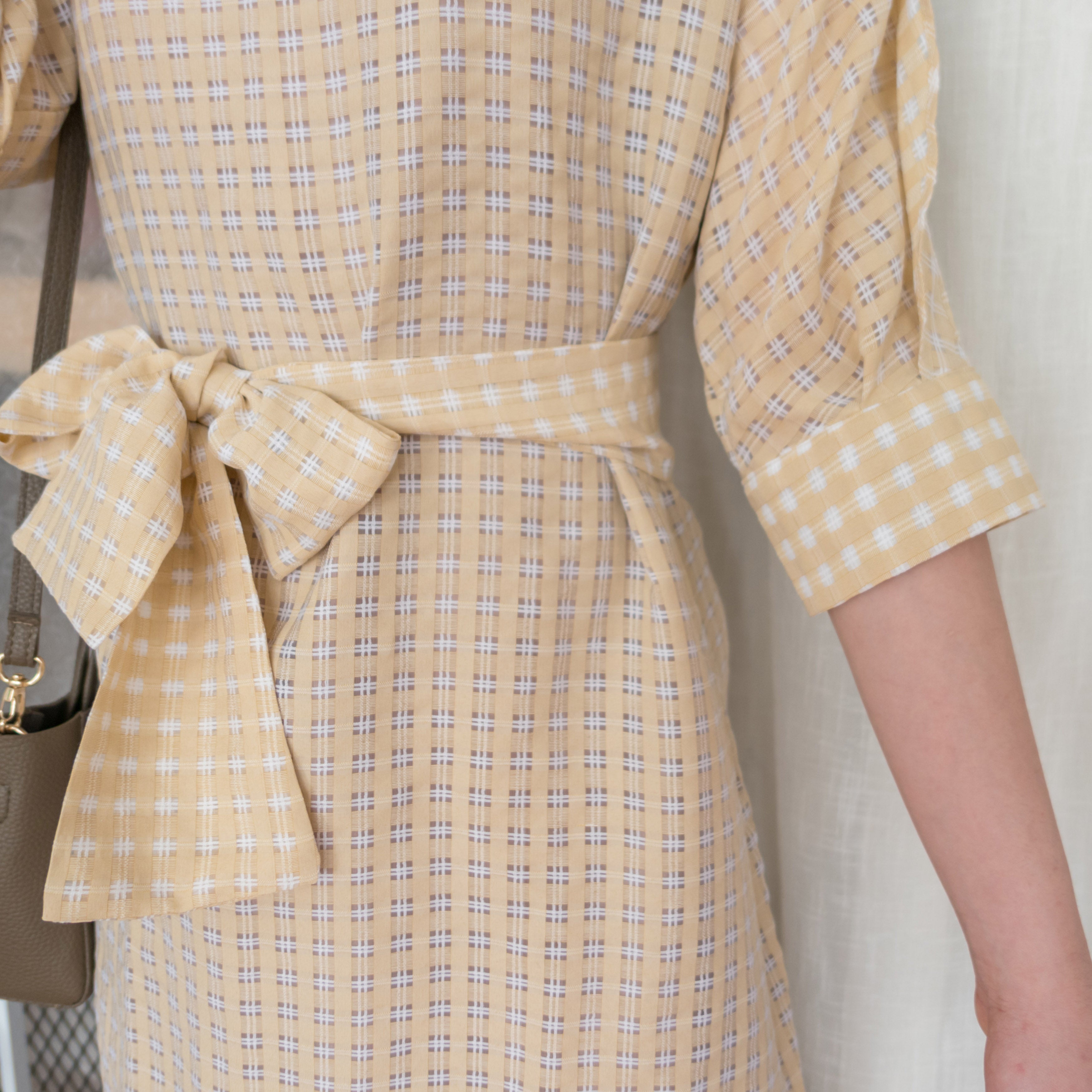 Elegant Check 細緻船領荷葉邊織格紋連身裙, Dress/ DS9193 (light yellow soldout)
