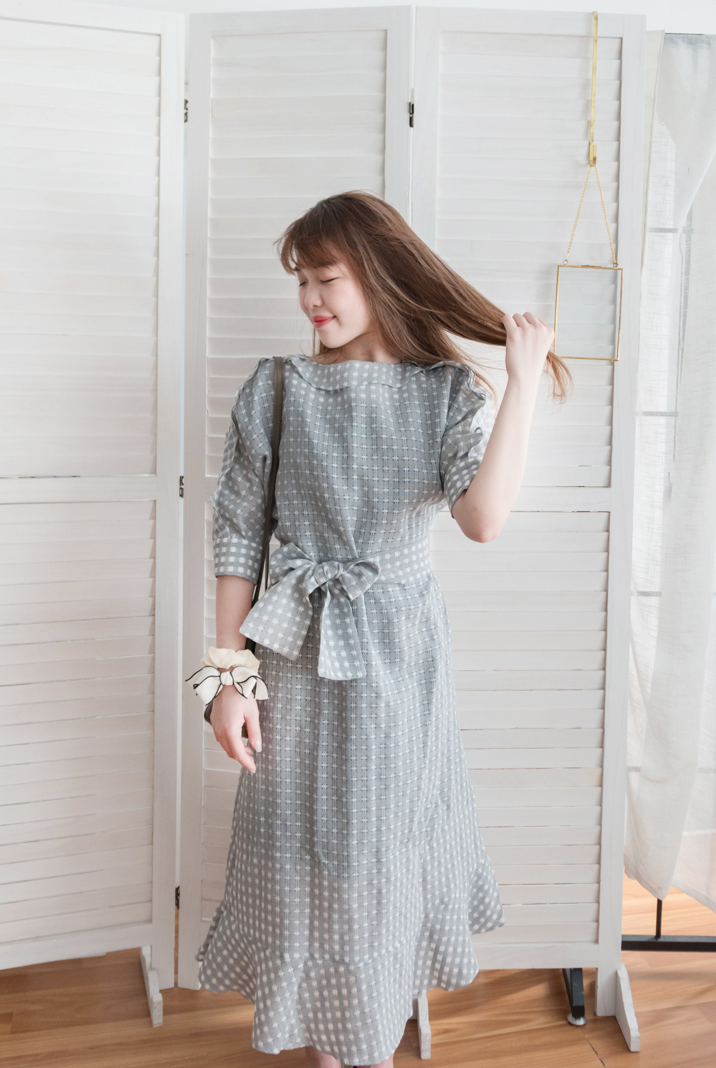 Elegant Check 細緻船領荷葉邊織格紋連身裙, Dress/ DS9193 (light yellow soldout)