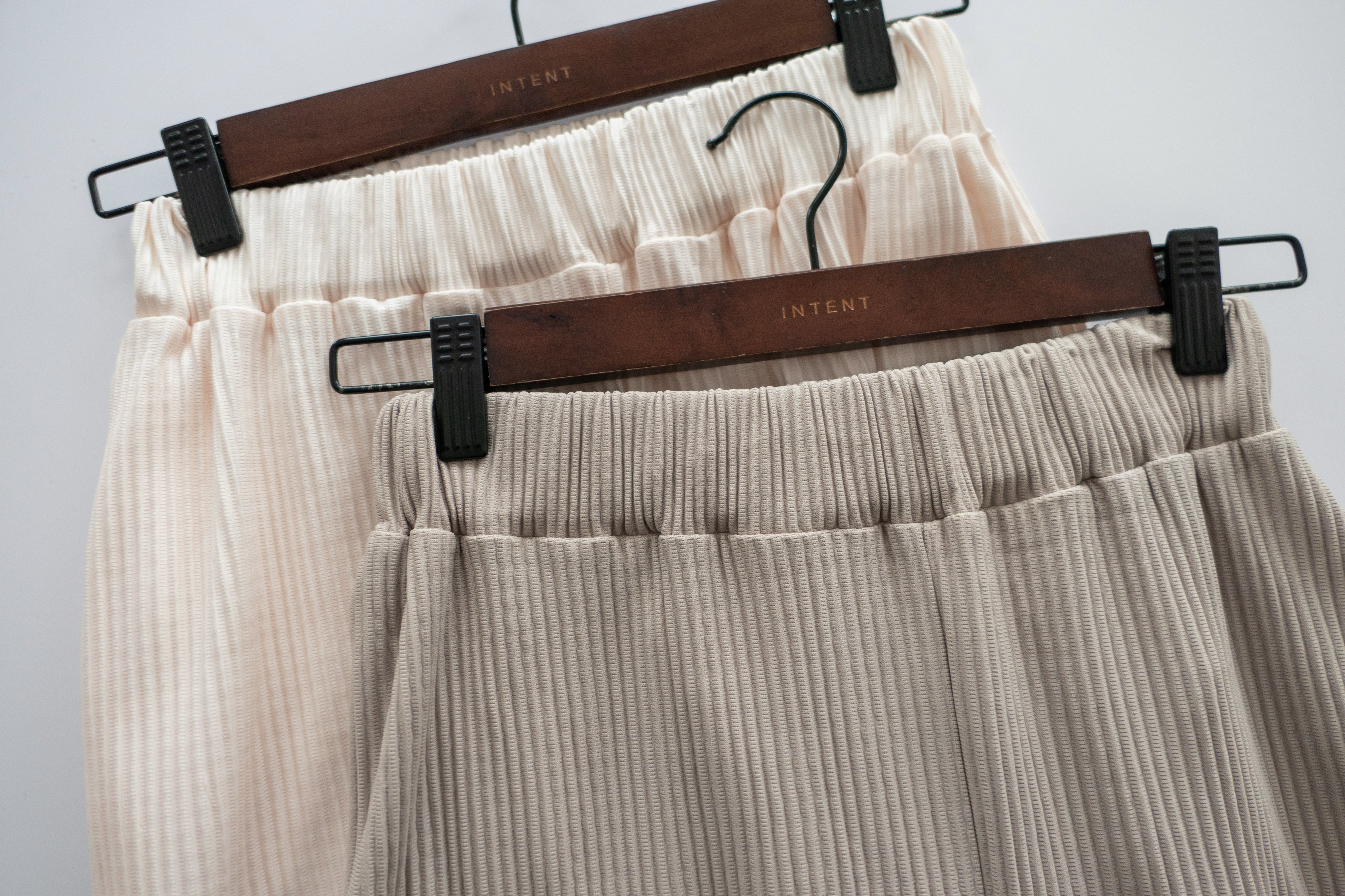 Stripe Carrot 防皺隨性寬鬆坑紋蘿蔔褲, Pants/ PT8377