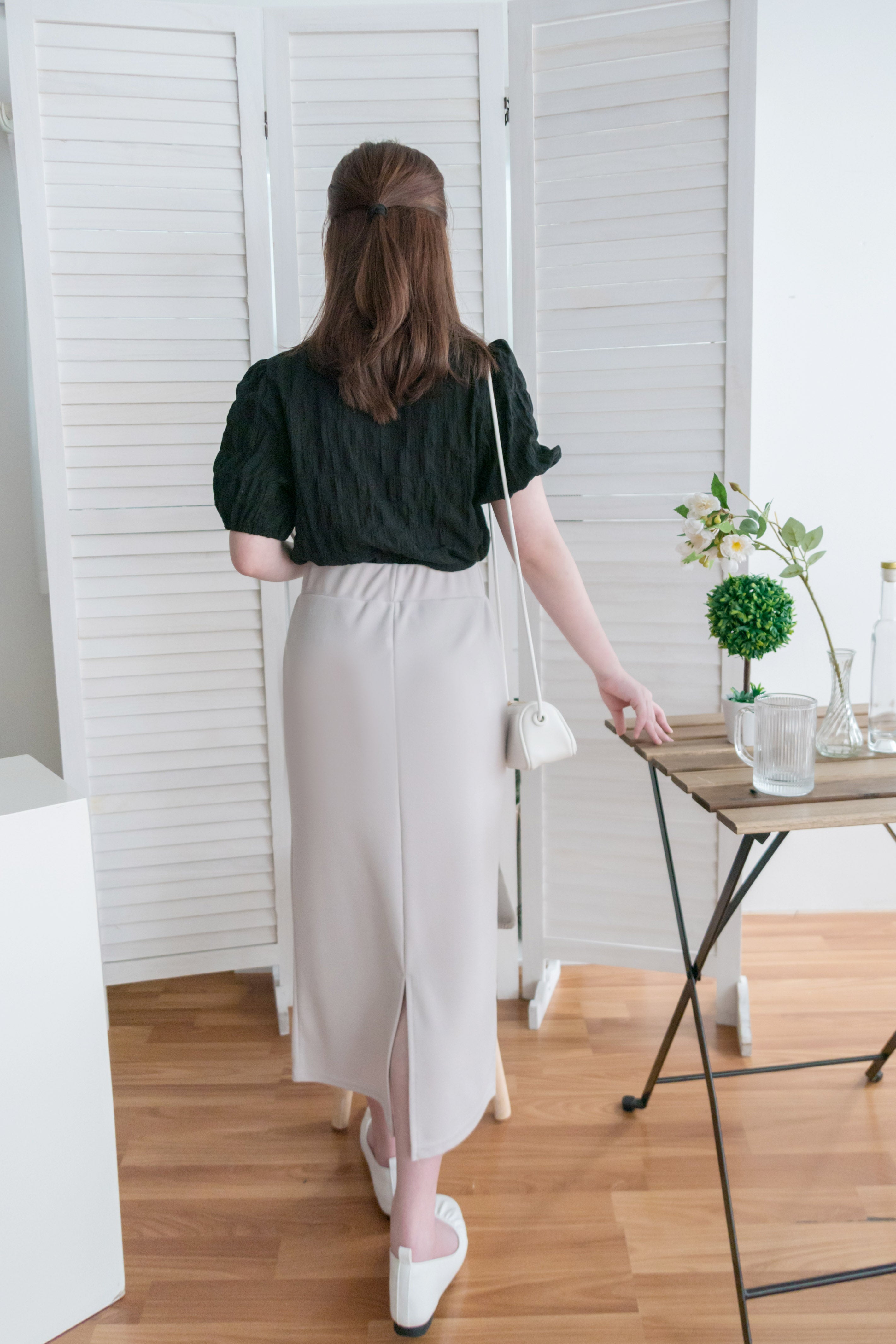 Lady Elastic 彈性直身簡約斯文後開叉半身裙, Skirt / SK8689 (black sold out)
