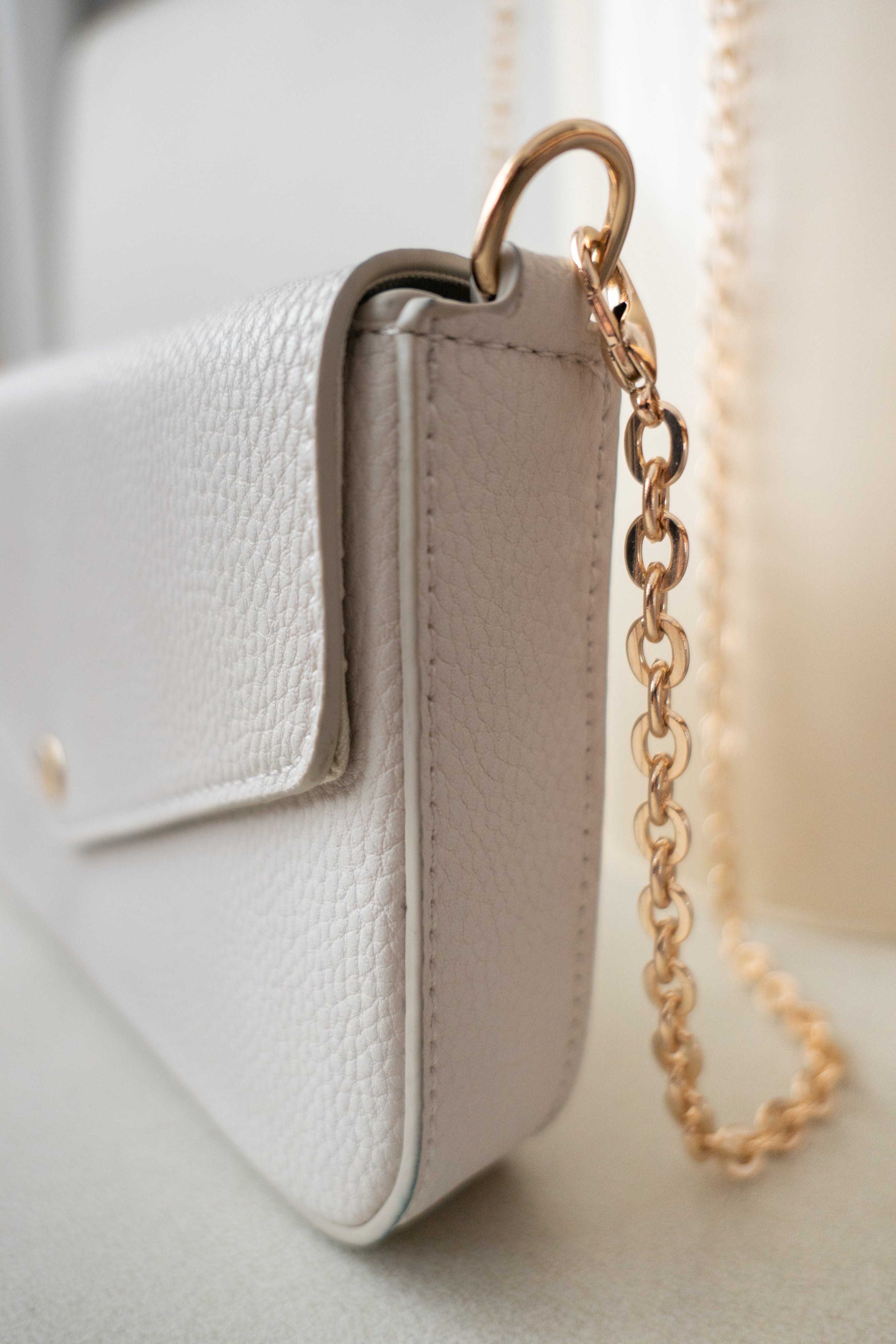Gold Chain 金色鎖鏈迷你信封包(可放長銀包), Bag/ BG8088