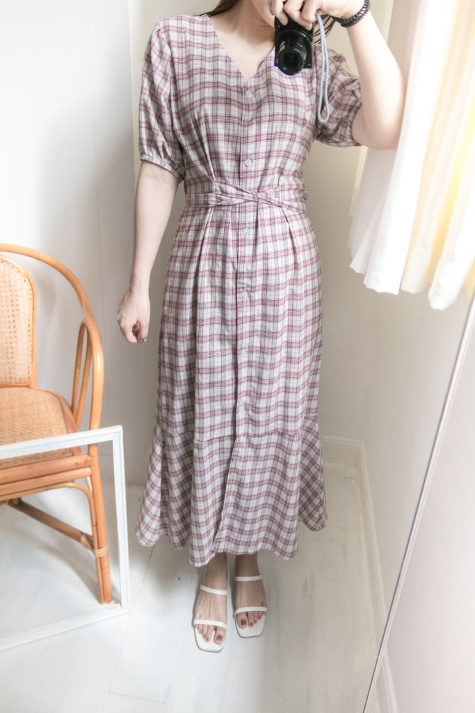 V領紅色格仔自訂修腰Ruffle尾, Dress/ L001