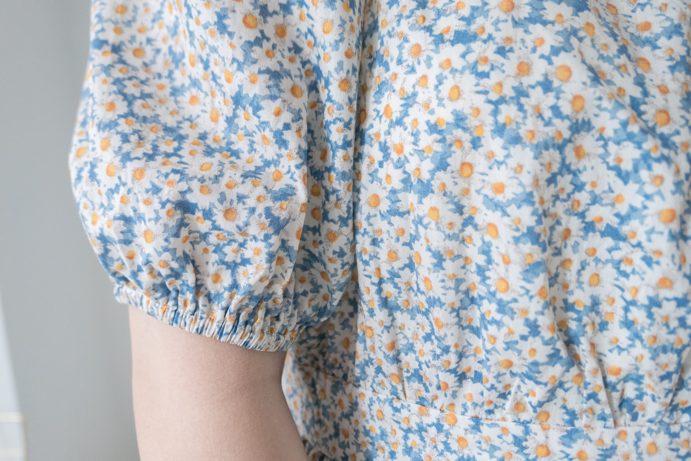 BabyBlue 耀眼藍色粉蝶花假腰帶小蓬裙, Dress/ DS8687