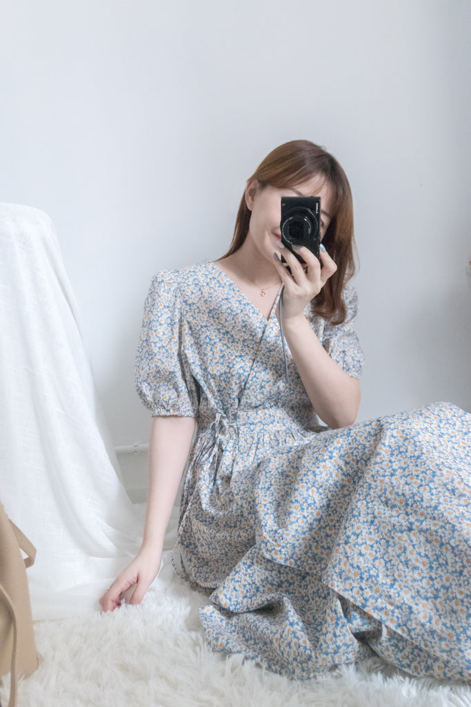 BabyBlue 耀眼藍色粉蝶花假腰帶小蓬裙, Dress/ DS8687